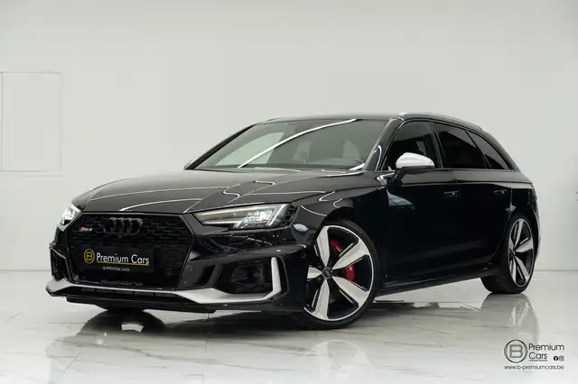 Audi RS4 Avant Quattro Exclusive! Swiss Spec! ACC, HUD, Massage!