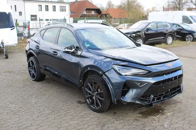 CUPRA Formentor 1.5 TSI e-HYBRID DSG Tribe Edition