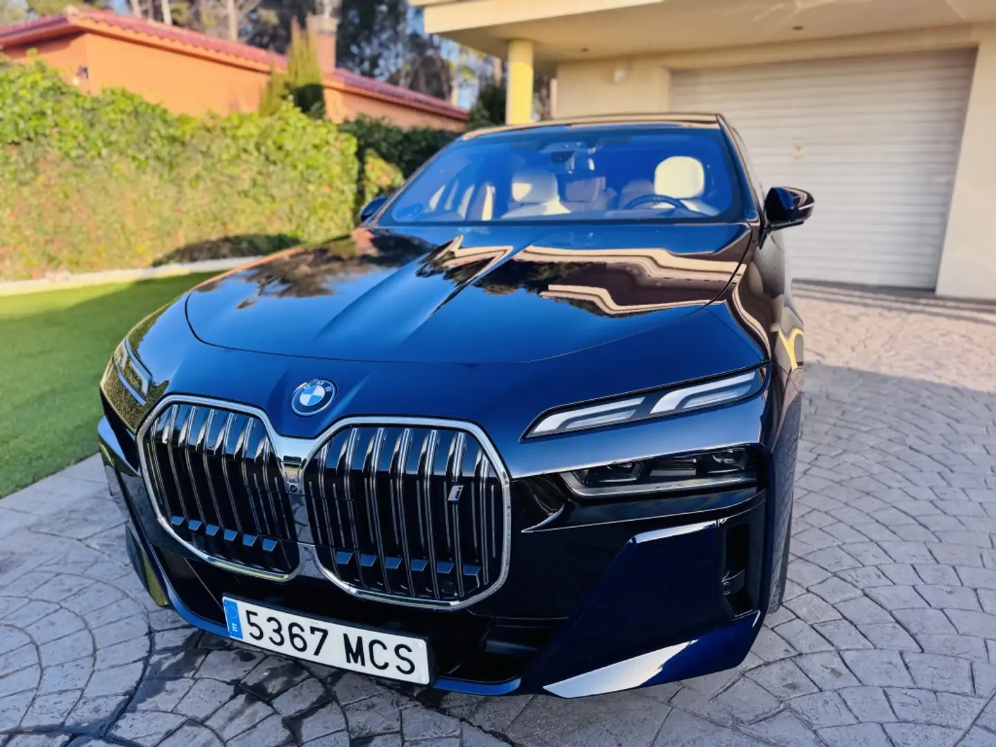 BMW i7 xDrive 60 M Sport Albastru - 2