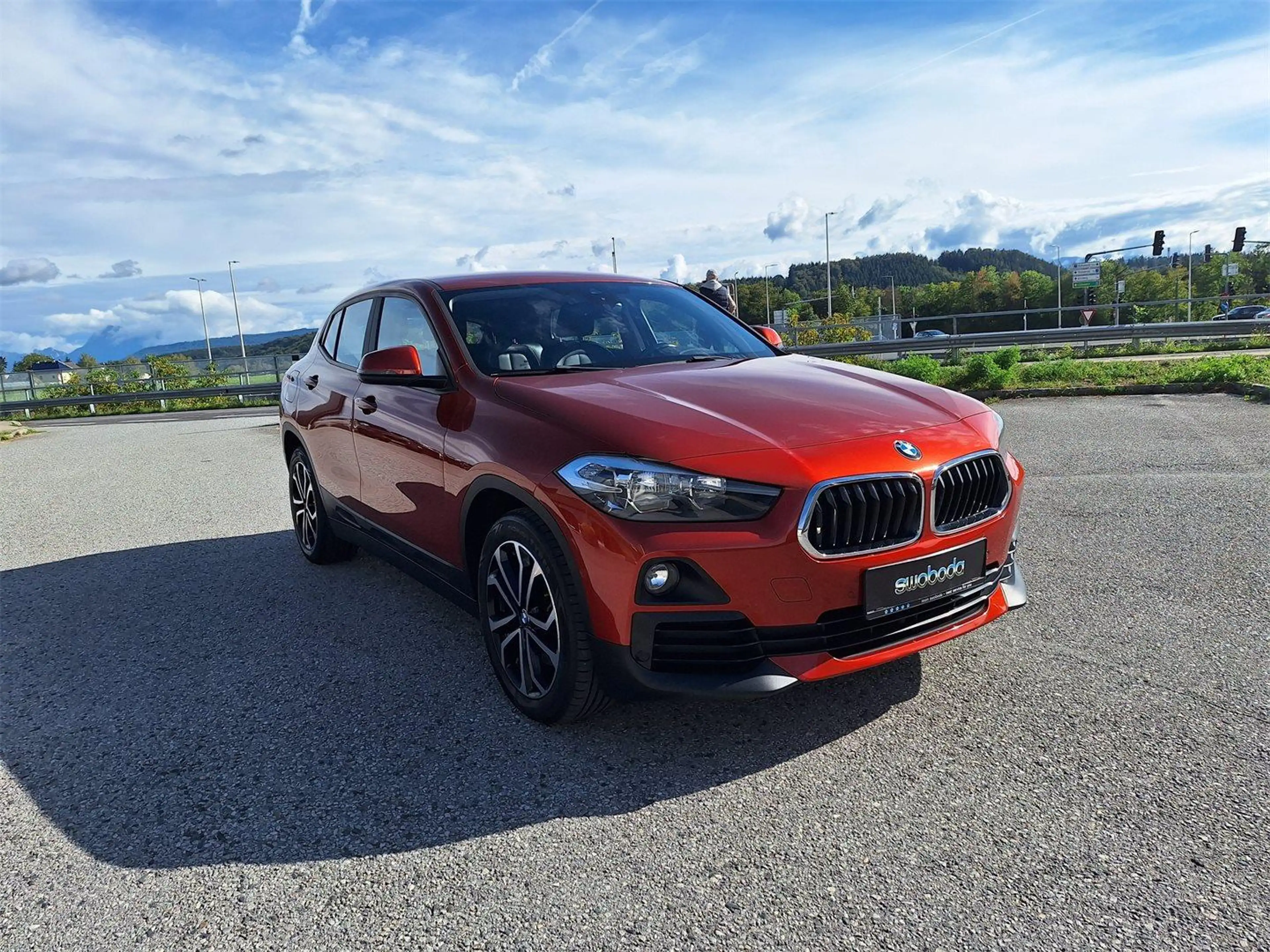 BMW X2 xDrive20d — photo 4