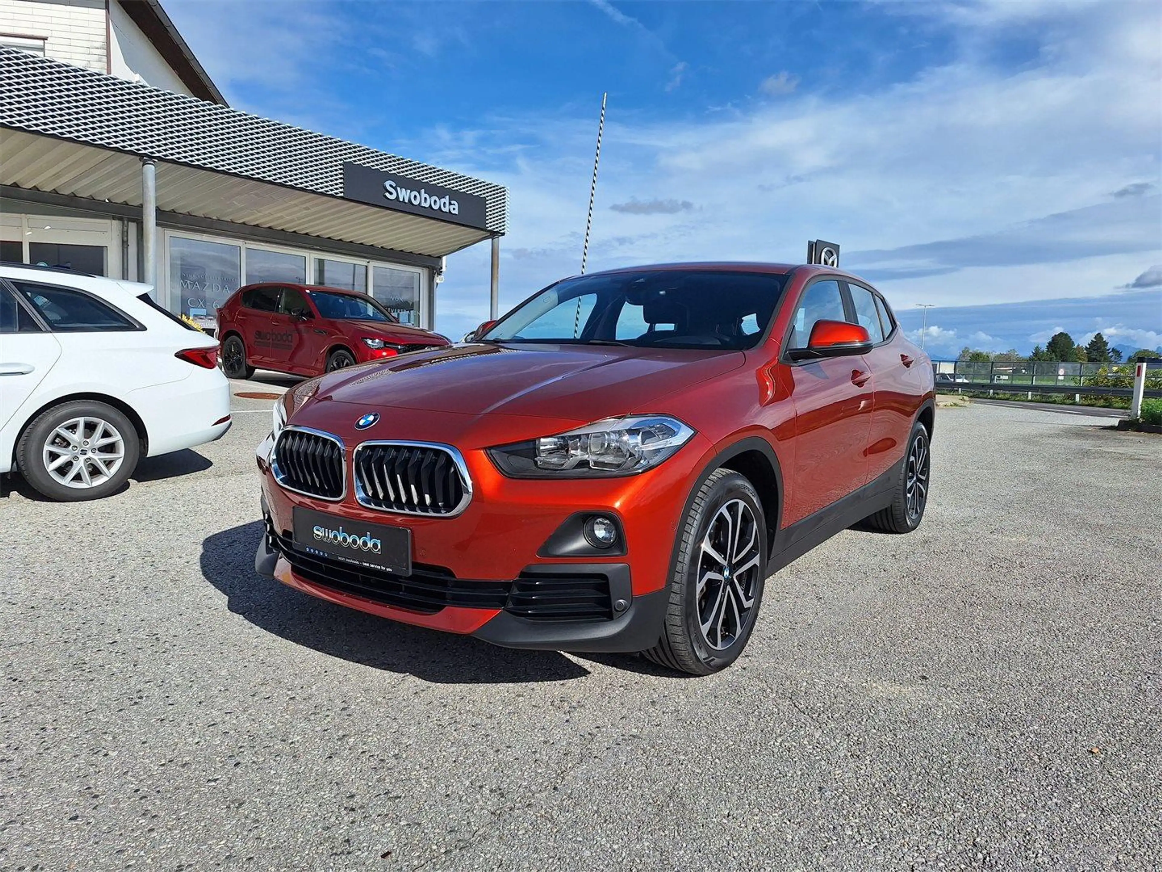 BMW X2 xDrive20d — photo 2