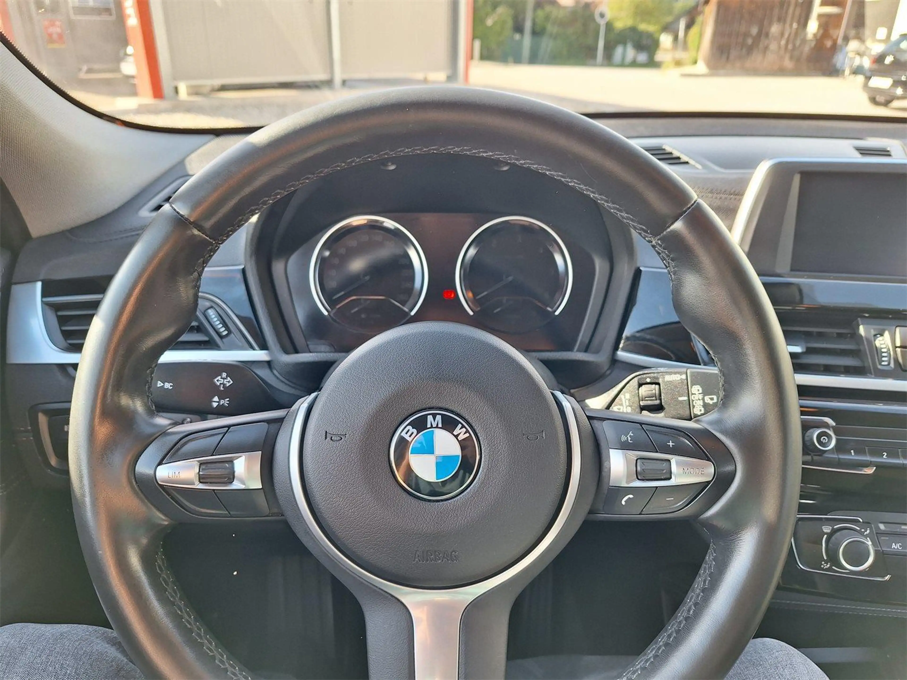 BMW X2 xDrive20d — photo 15