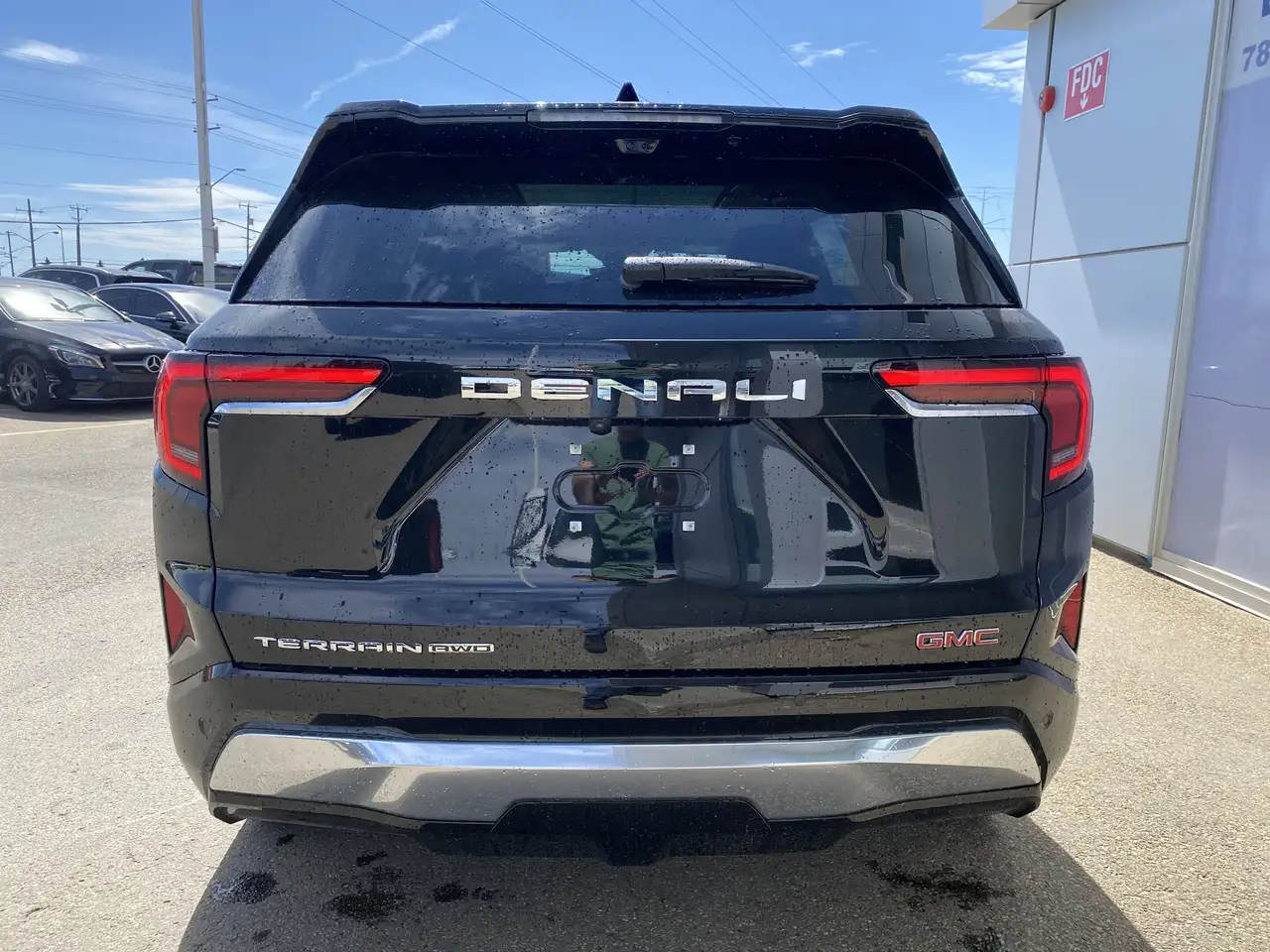 GMC Terrain снимка GMC Terrain