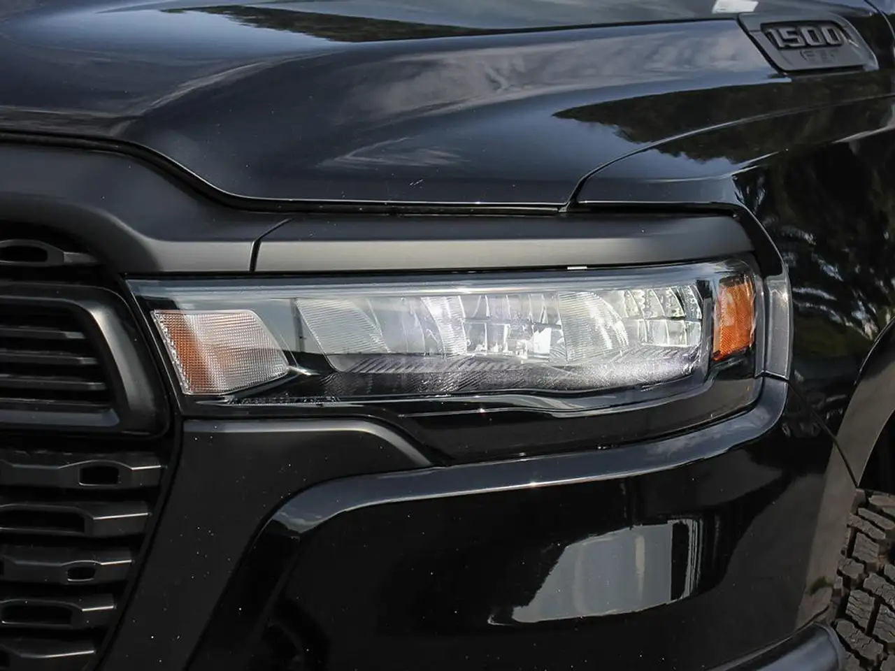 RAM 1500 снимка RAM 1500