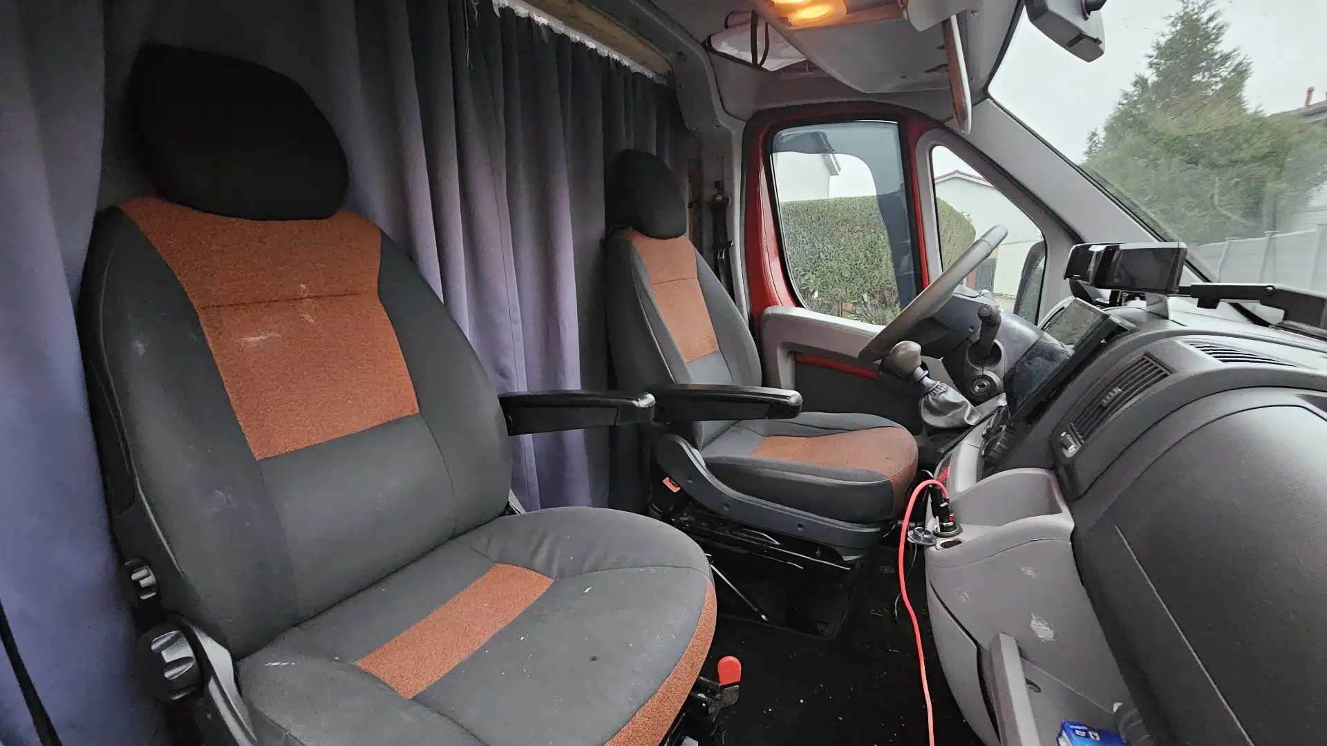 Fiat Ducato Selbstgebautes Wohnmobil Fiat Ducato Maxi Basis Rot - 2