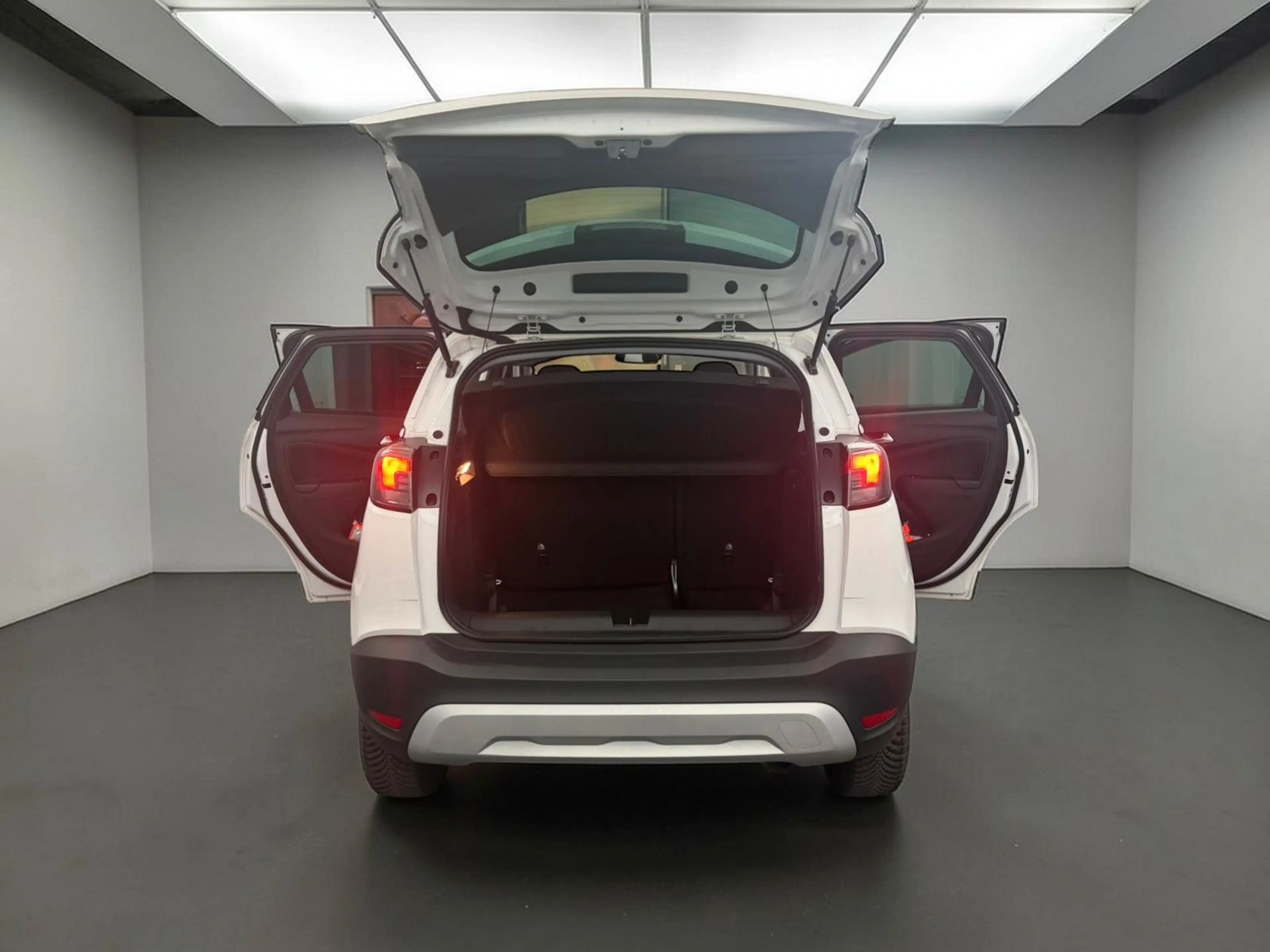 Opel Crossland X Elegance 1.5D RÜCKKAM 180*TOUCH*LED — photo 13