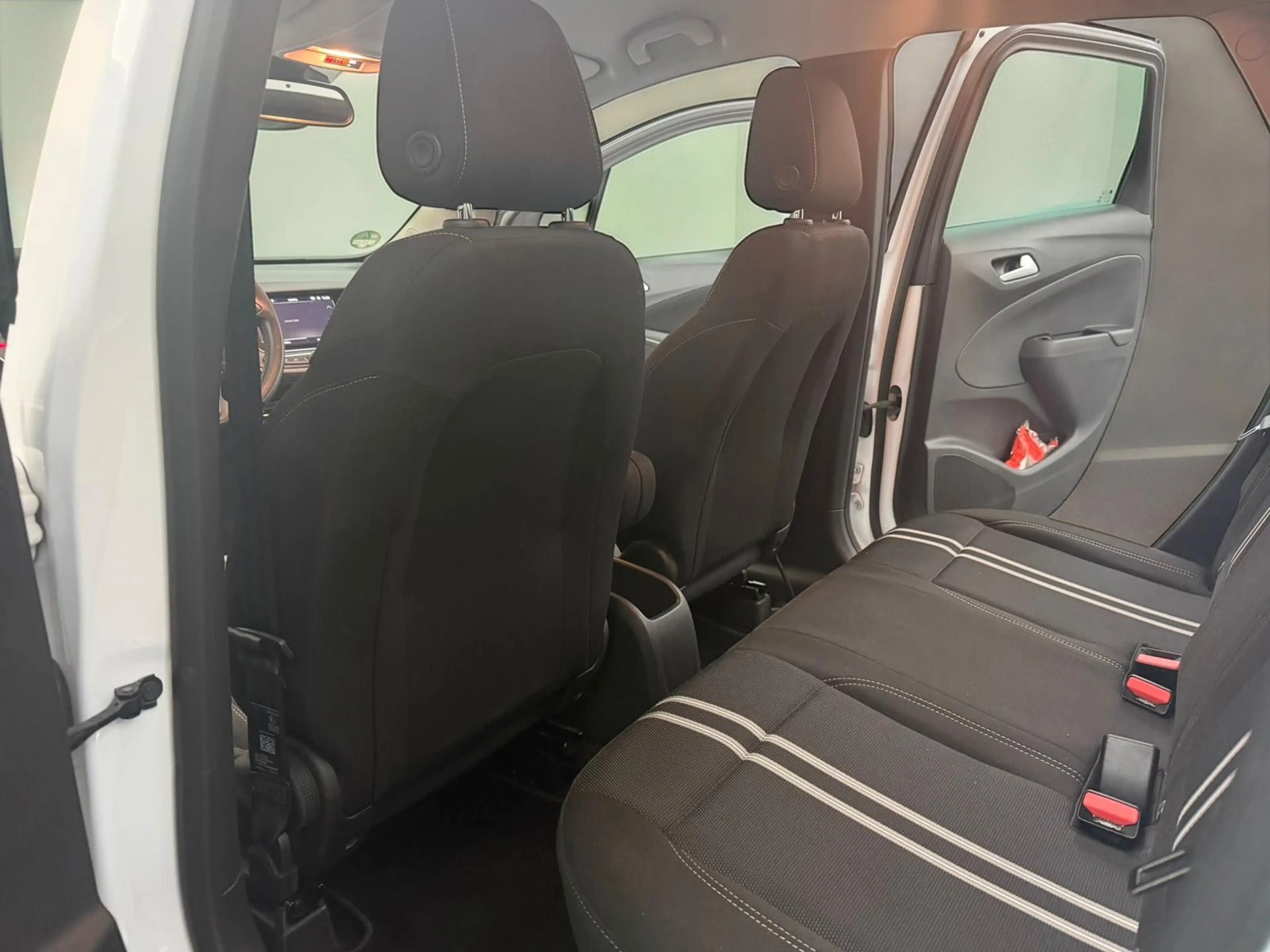 Opel Crossland X Elegance 1.5D RÜCKKAM 180*TOUCH*LED — photo 11