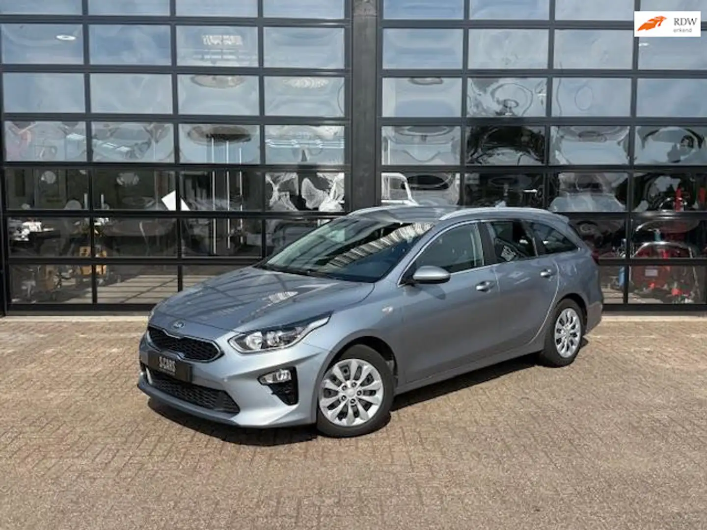 Kia Ceed SW / cee'd SW Sportswagon 1.6 CRDi MHEV DynamicPlusLine - 1