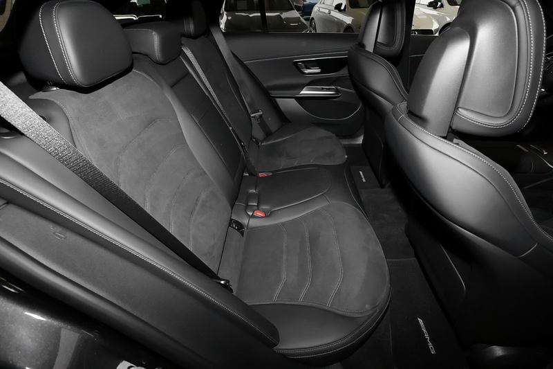Mercedes-Benz E 300 e T AMG AHK+360+DIG LIGHT+360°+19"+MEMORY — photo 8