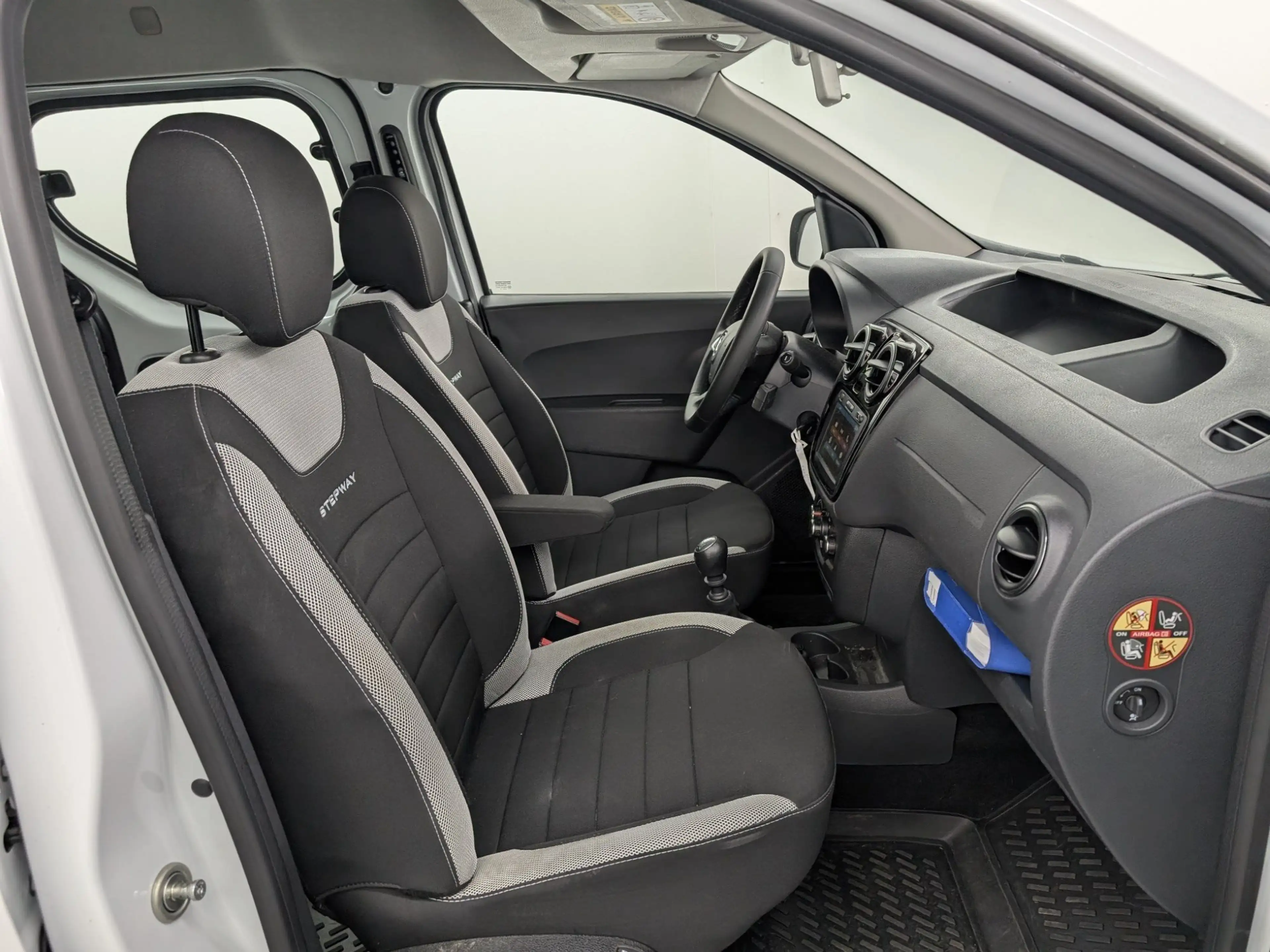 Dacia Dokker Stepway Plus TCe 130 Navi AHK Kamera — photo 13