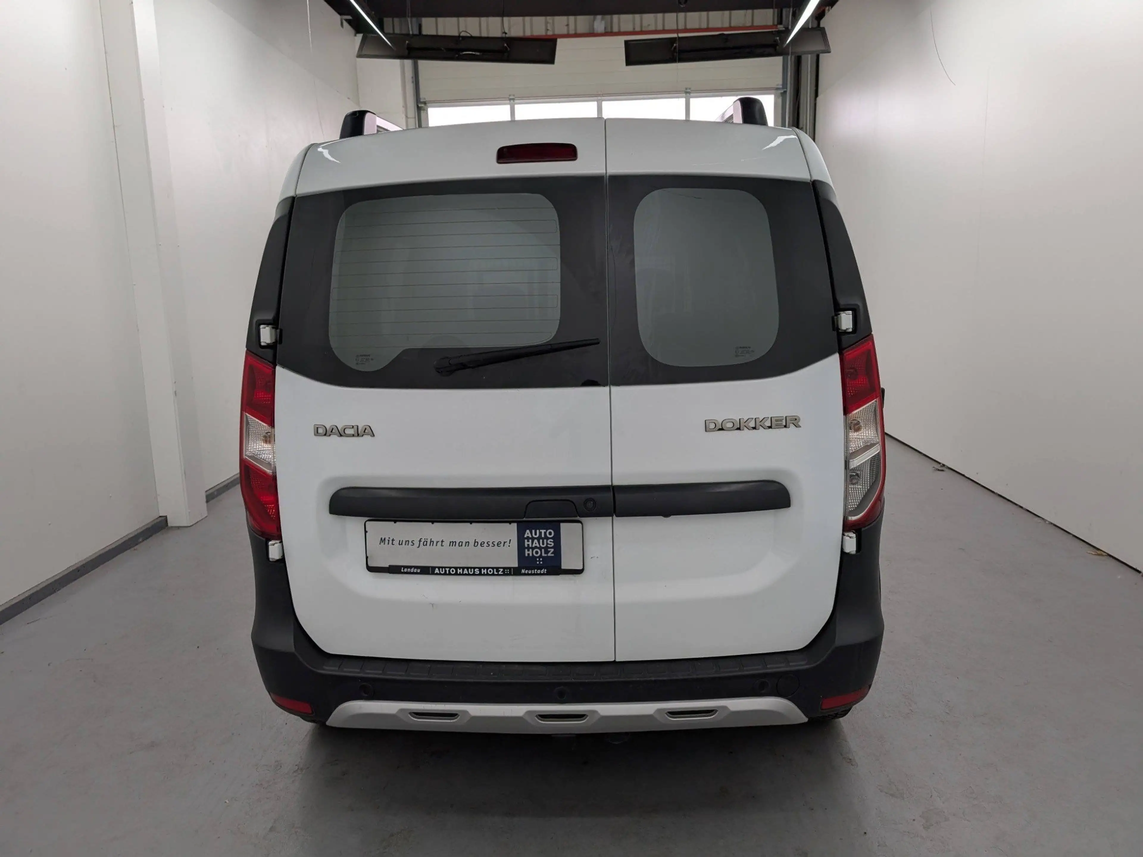 Dacia Dokker Stepway Plus TCe 130 Navi AHK Kamera — photo 3