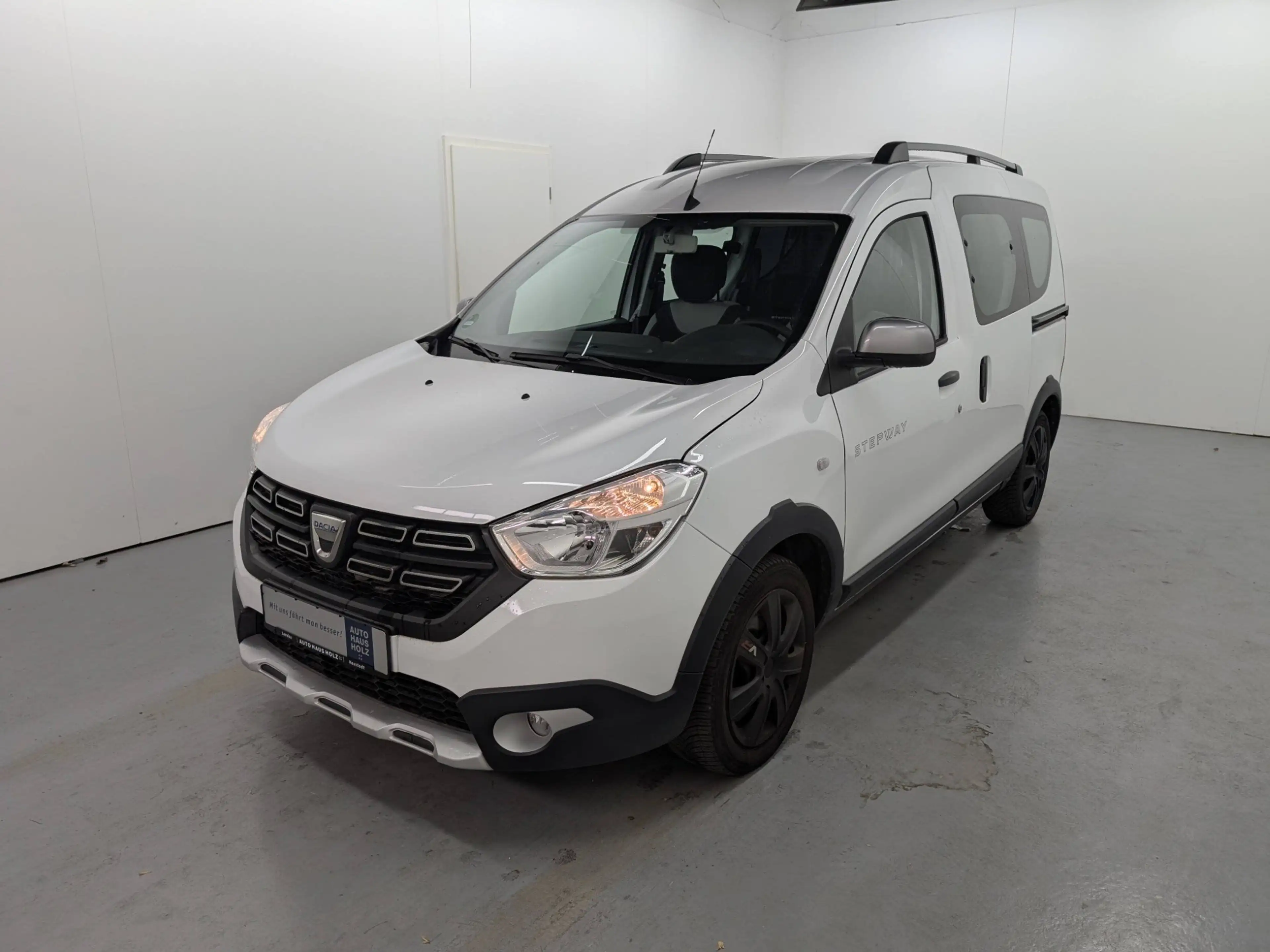 Dacia Dokker Stepway Plus TCe 130 Navi AHK Kamera