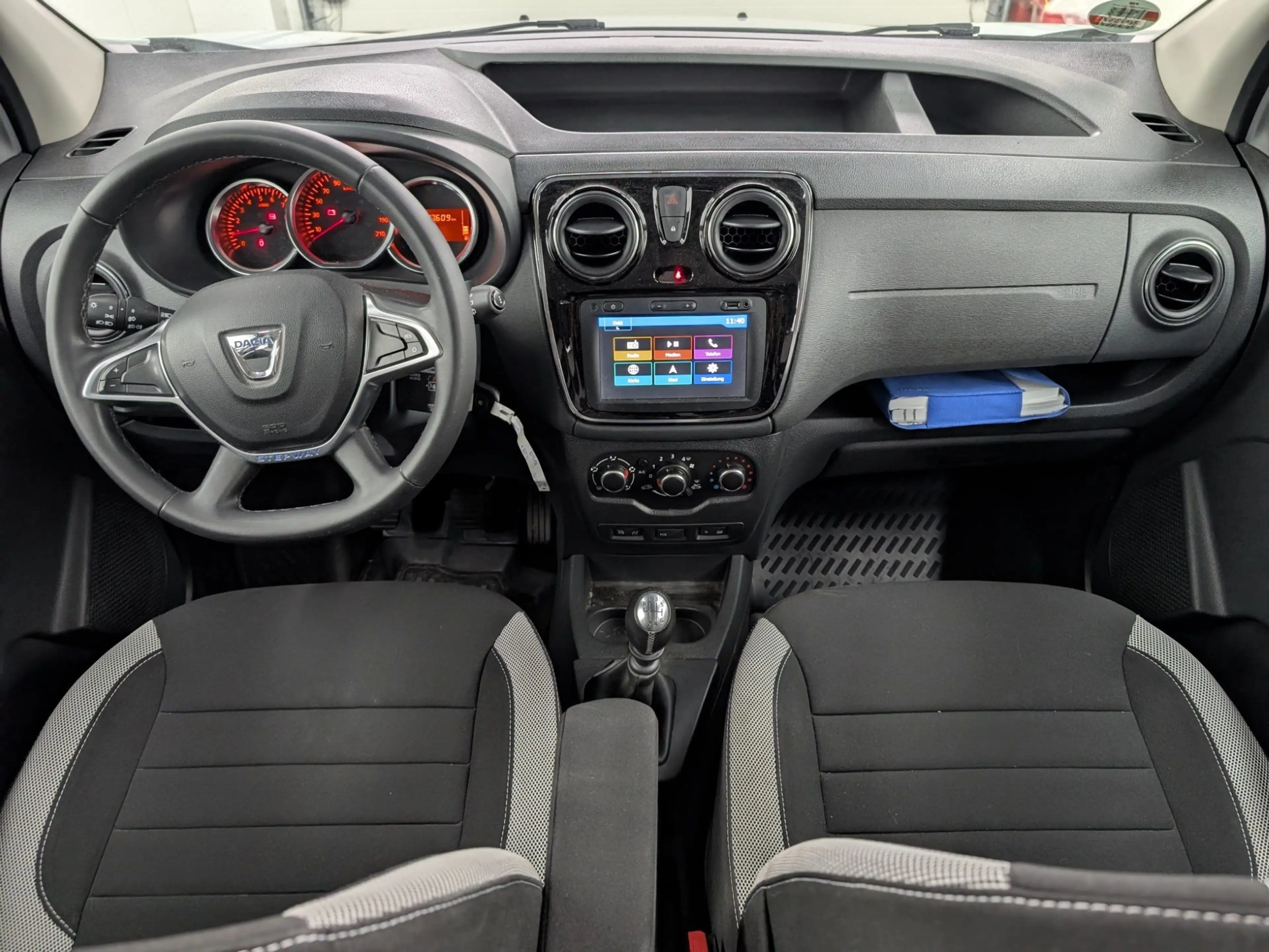 Dacia Dokker Stepway Plus TCe 130 Navi AHK Kamera — photo 14