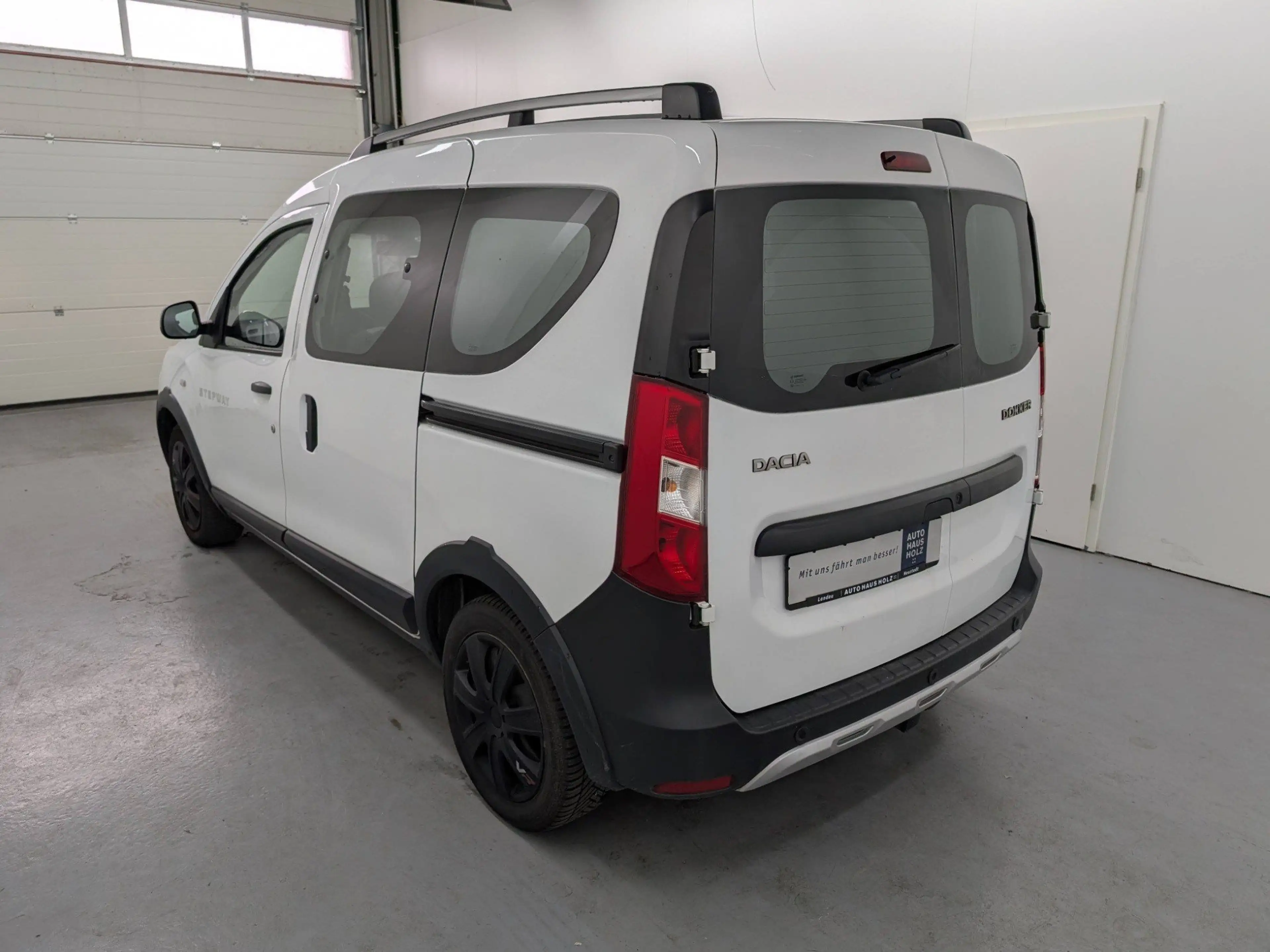 Dacia Dokker Stepway Plus TCe 130 Navi AHK Kamera — photo 2