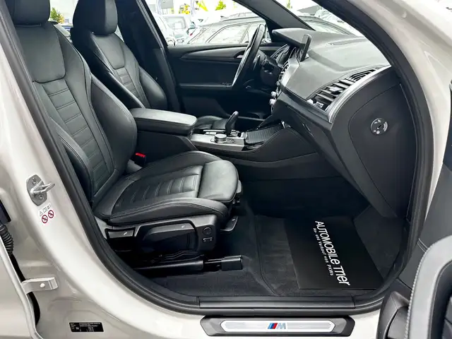 BMW X4 view 12