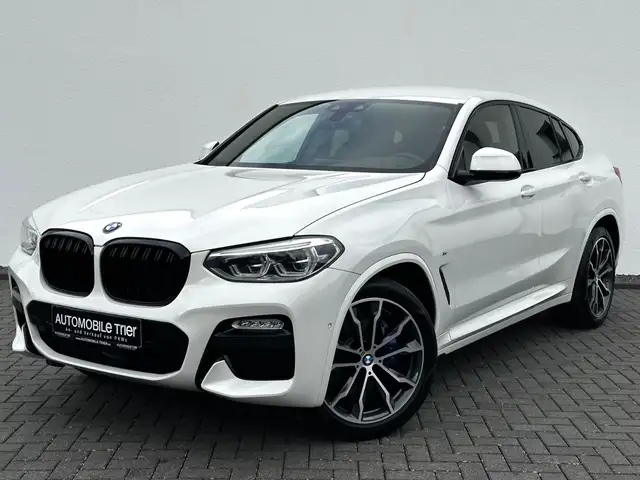 BMW X4 main image