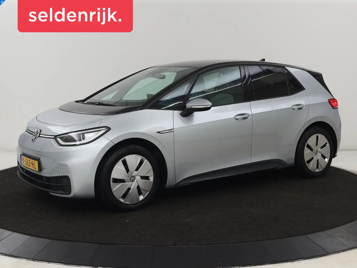 Volkswagen ID.3 Business 58 kWh | Stoel & stuurverwarming | Camera Grijs - 1