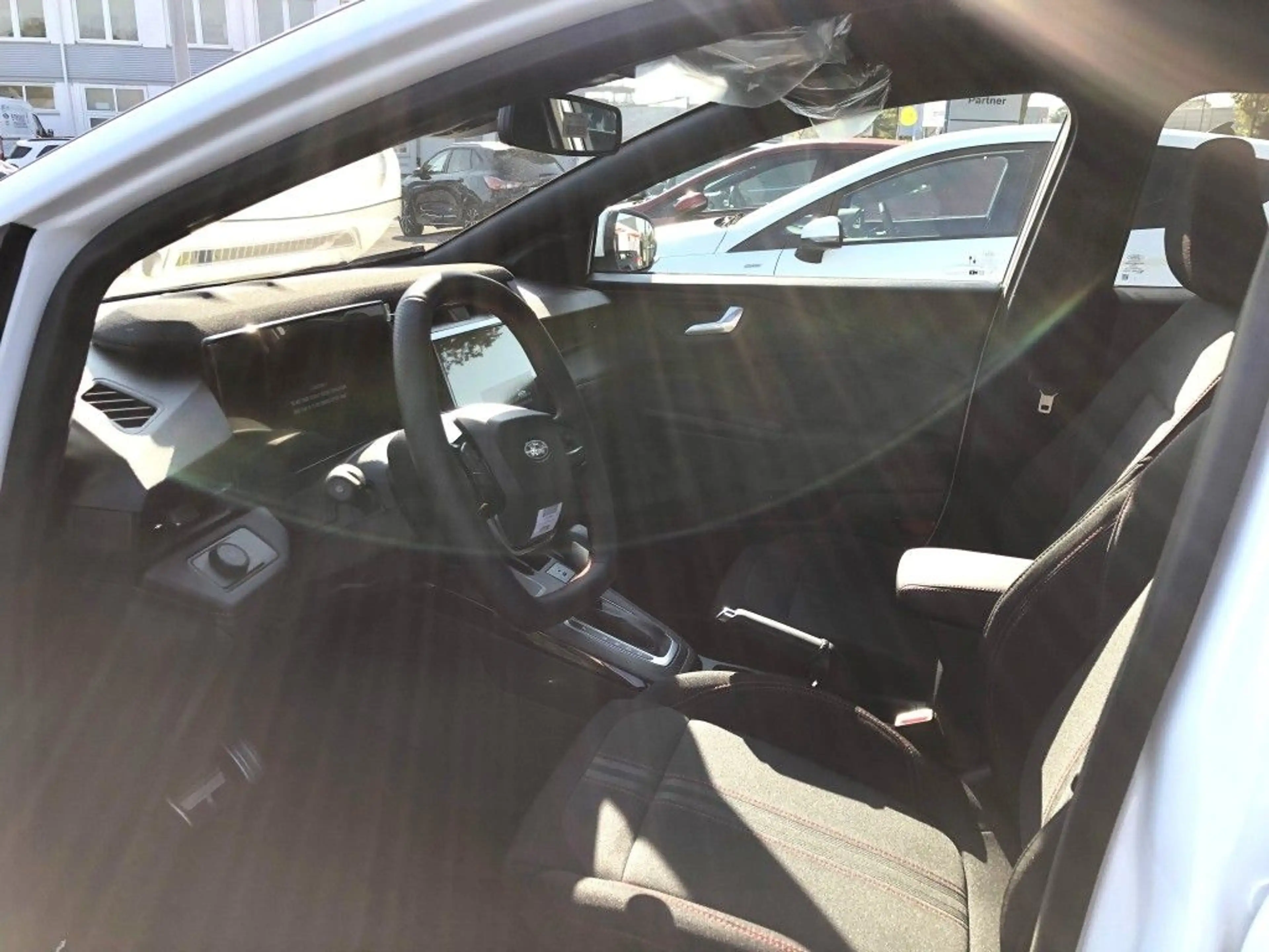 Ford Puma 1.0 EcoBoost Hybrid Aut. ST-LINE AHK Panoramadach — photo 11