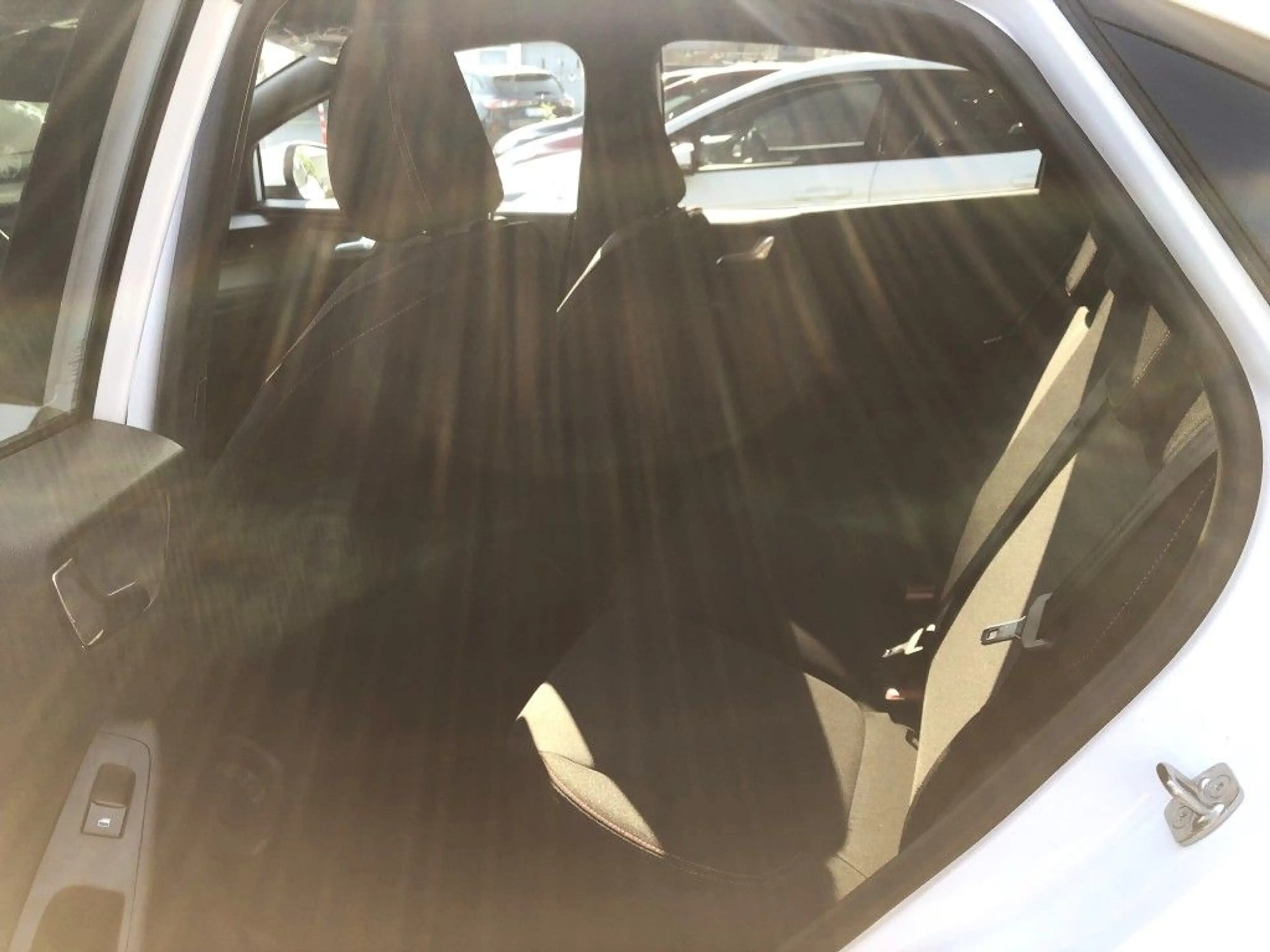 Ford Puma 1.0 EcoBoost Hybrid Aut. ST-LINE AHK Panoramadach — photo 12