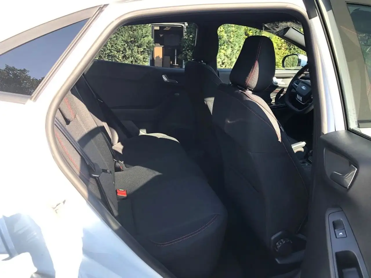 Ford Puma 1.0 EcoBoost Hybrid Aut. ST-LINE AHK Panoramadach, миниатюра 13
