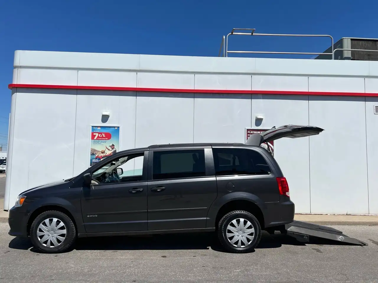 Dodge Grand Caravan снимка Dodge Grand Caravan