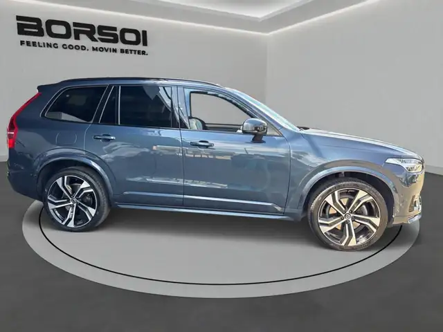 Volvo XC90 view 6
