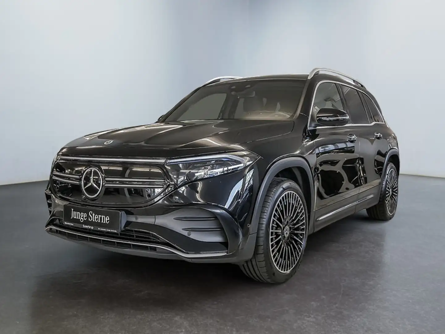 Mercedes-Benz EQB 300 4M AMG DISTR PANO SPUR 360 PDC SHZ MEMO Schwarz - 2