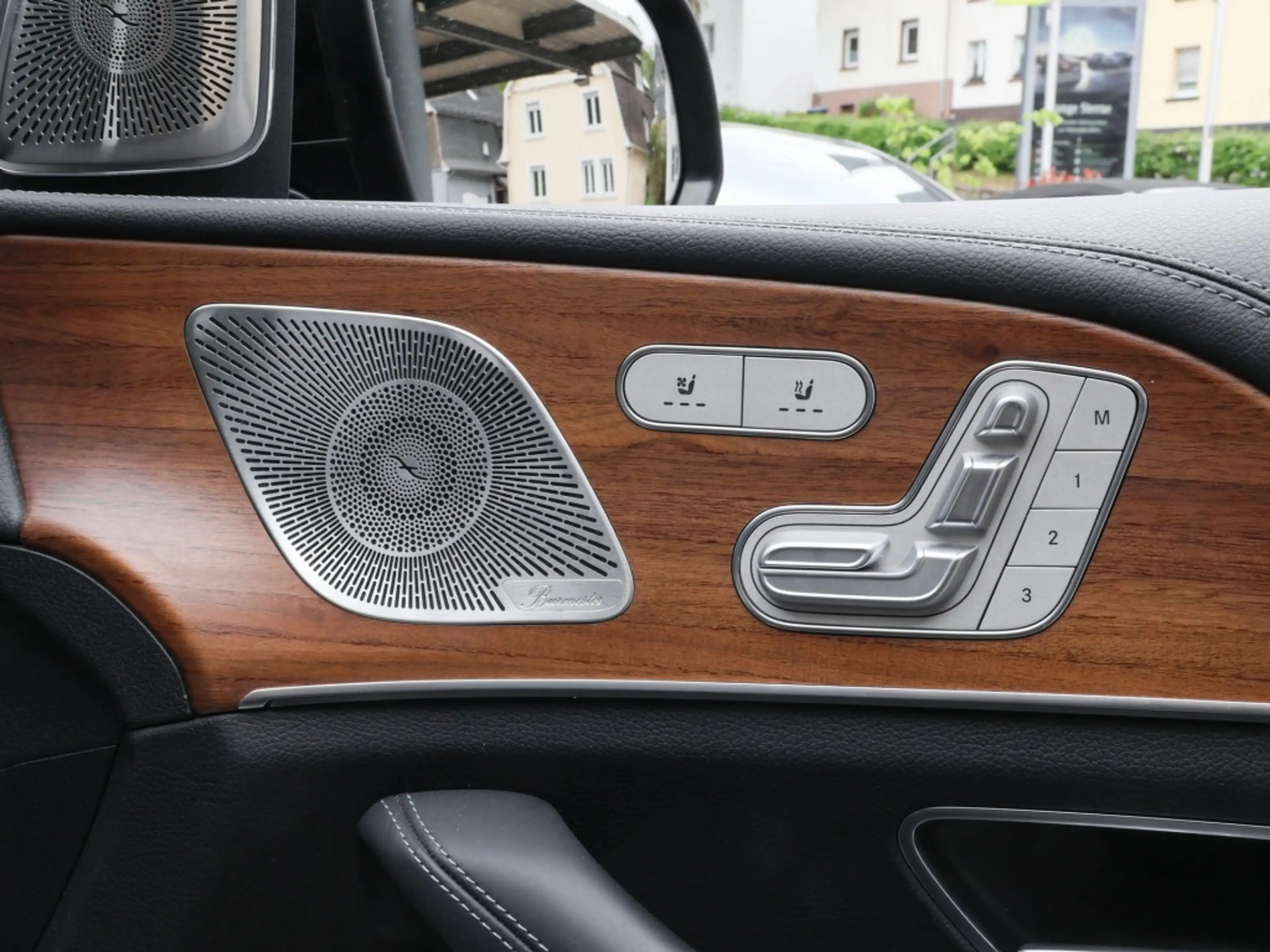 Mercedes-Benz GLS 580 4M AMG-Sport/EXCL/Pano/Sitzkl/MLB/AIRM — photo 9