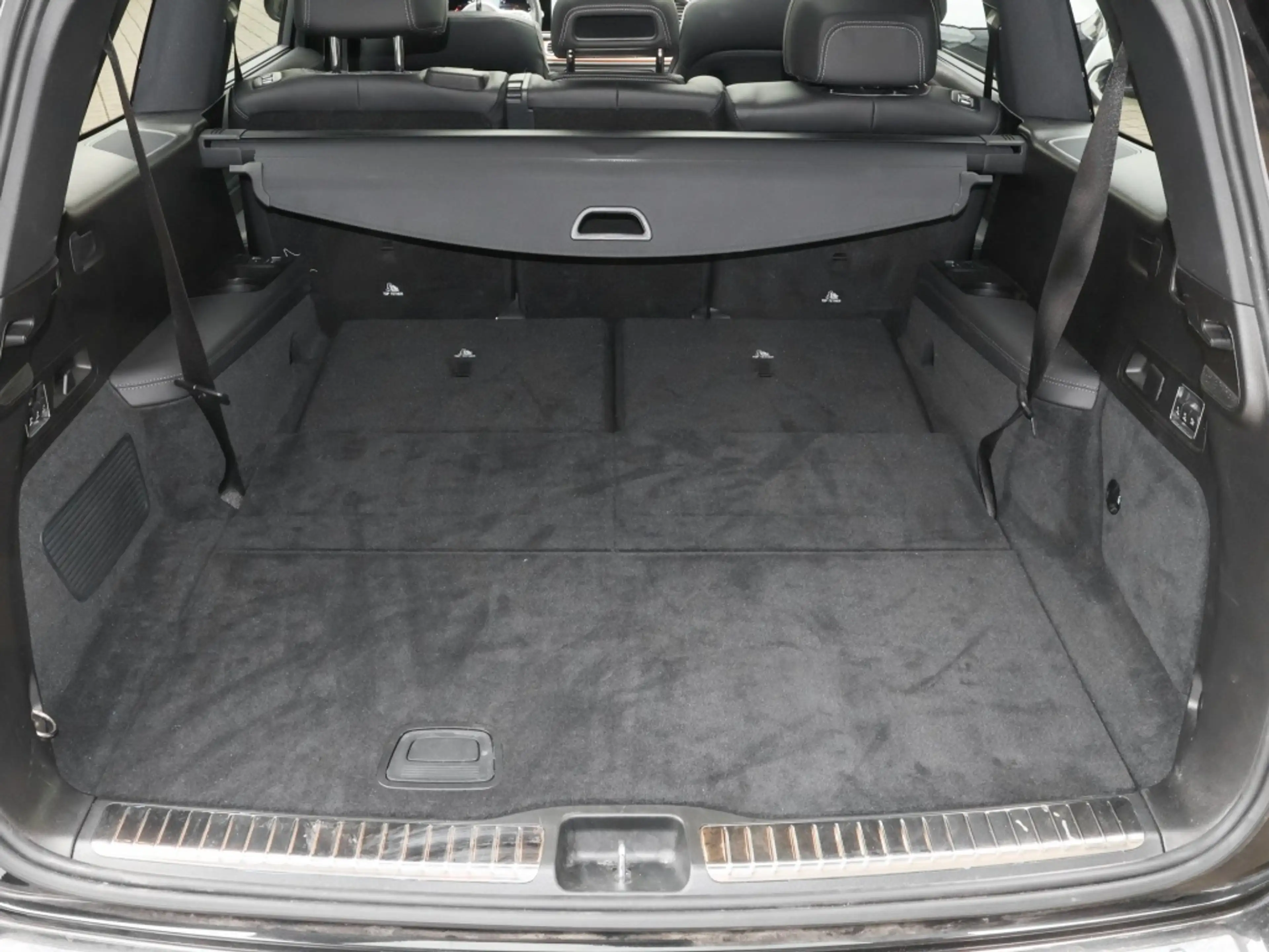 Mercedes-Benz GLS 580 4M AMG-Sport/EXCL/Pano/Sitzkl/MLB/AIRM — photo 15