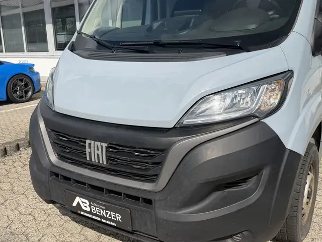 Fiat Ducato view 4