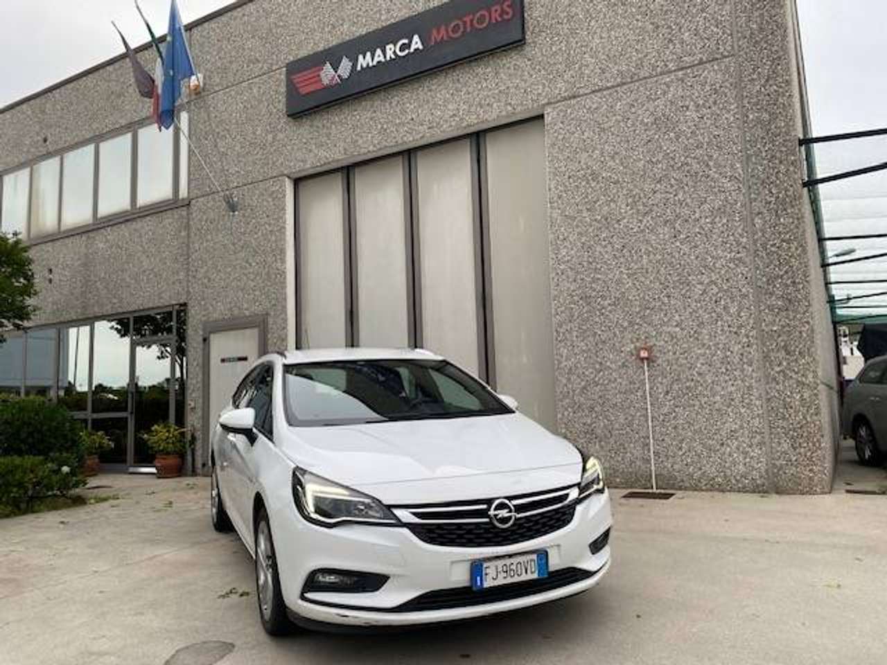 Opel Astra Astra Sports Tourer 1.6 cdti Advance 136cv auto
