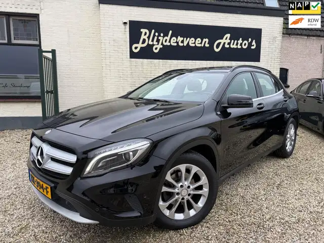 Mercedes-Benz GLA 180 Ambition Automaat | Camera | PanoDak | Org. NL | L