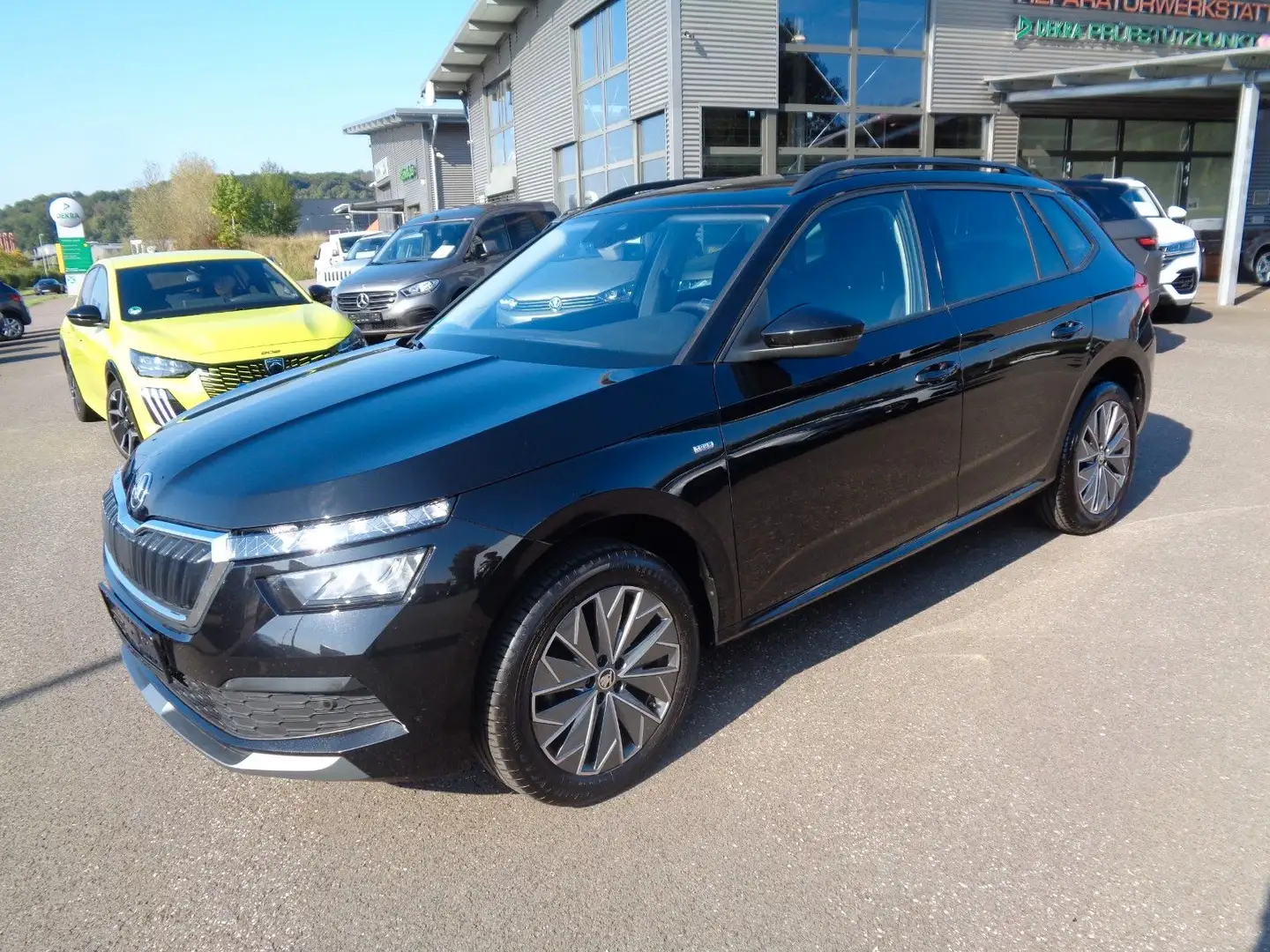 Skoda Kamiq Tour Schwarz - 1