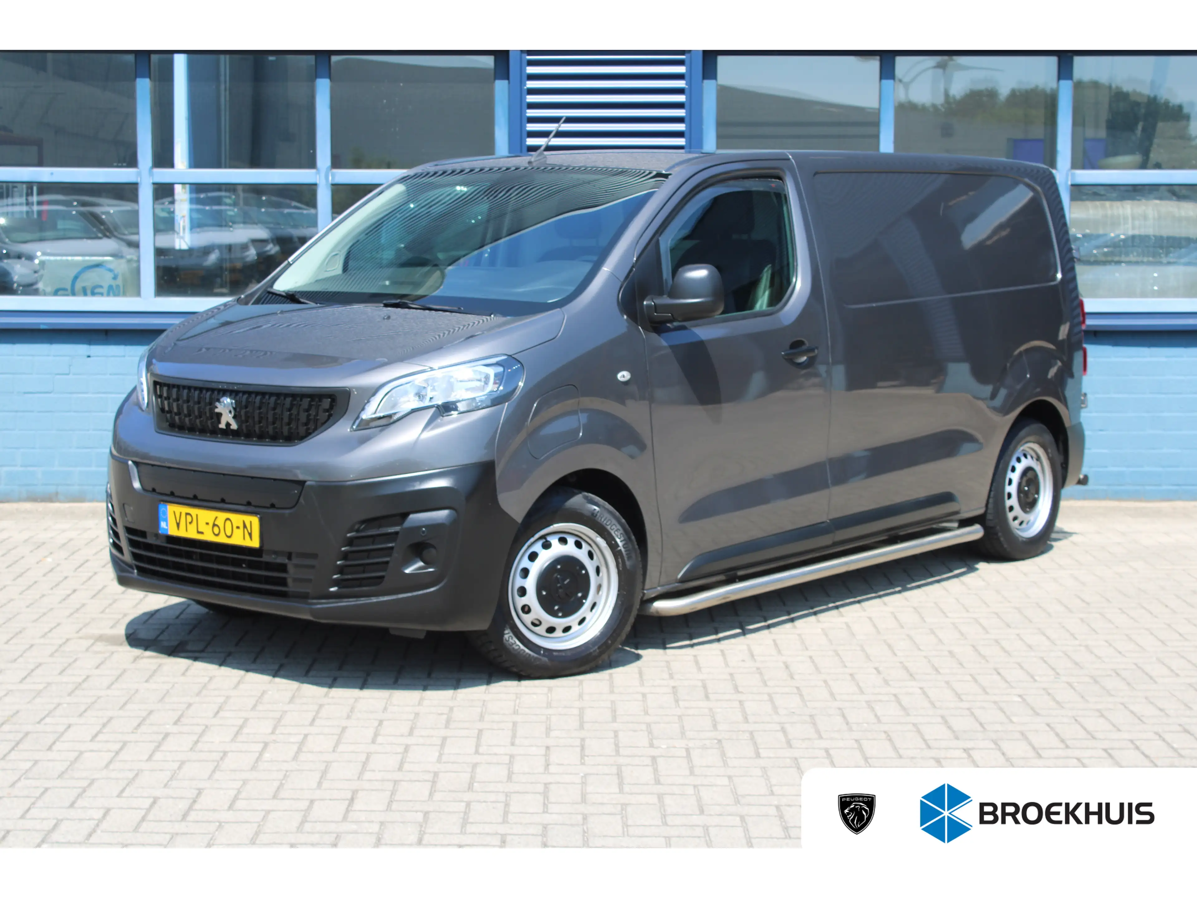 Peugeot e-Expert L2 75 kWh | CAMERA | BETIMMERING | SIDE + BACK BAR