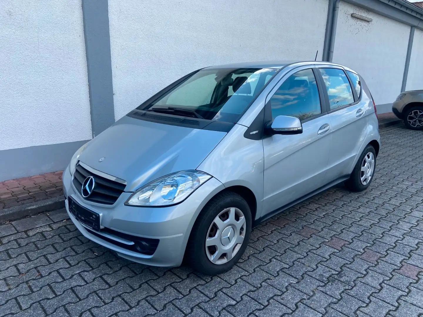 Mercedes-Benz A 170 A -Klasse A 170 TÜV NEU Silber - 1