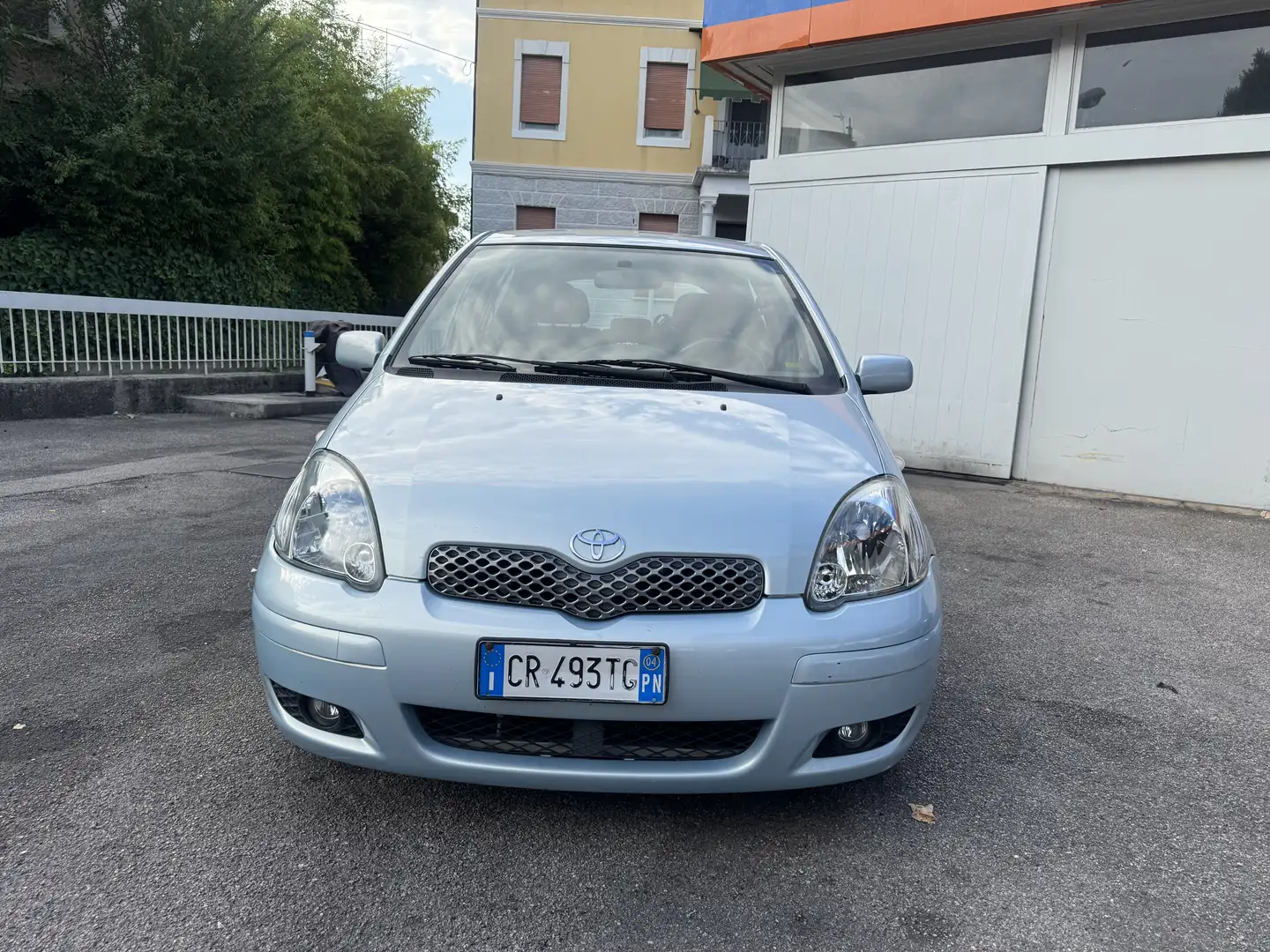 Toyota Yaris 5p 1.0 Sol - 2