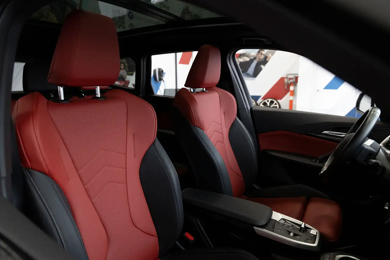BMW X1 снимка BMW X1