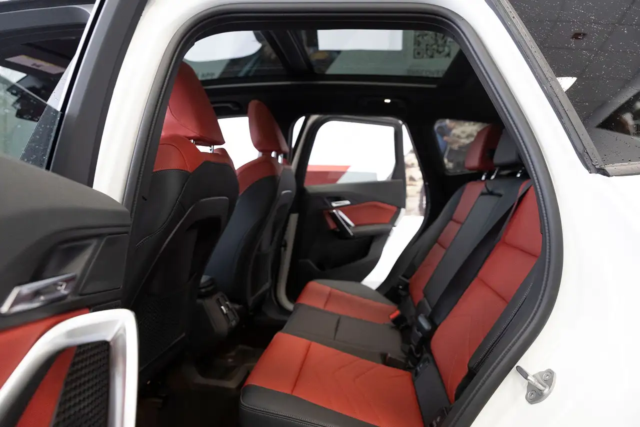 BMW X1 снимка BMW X1