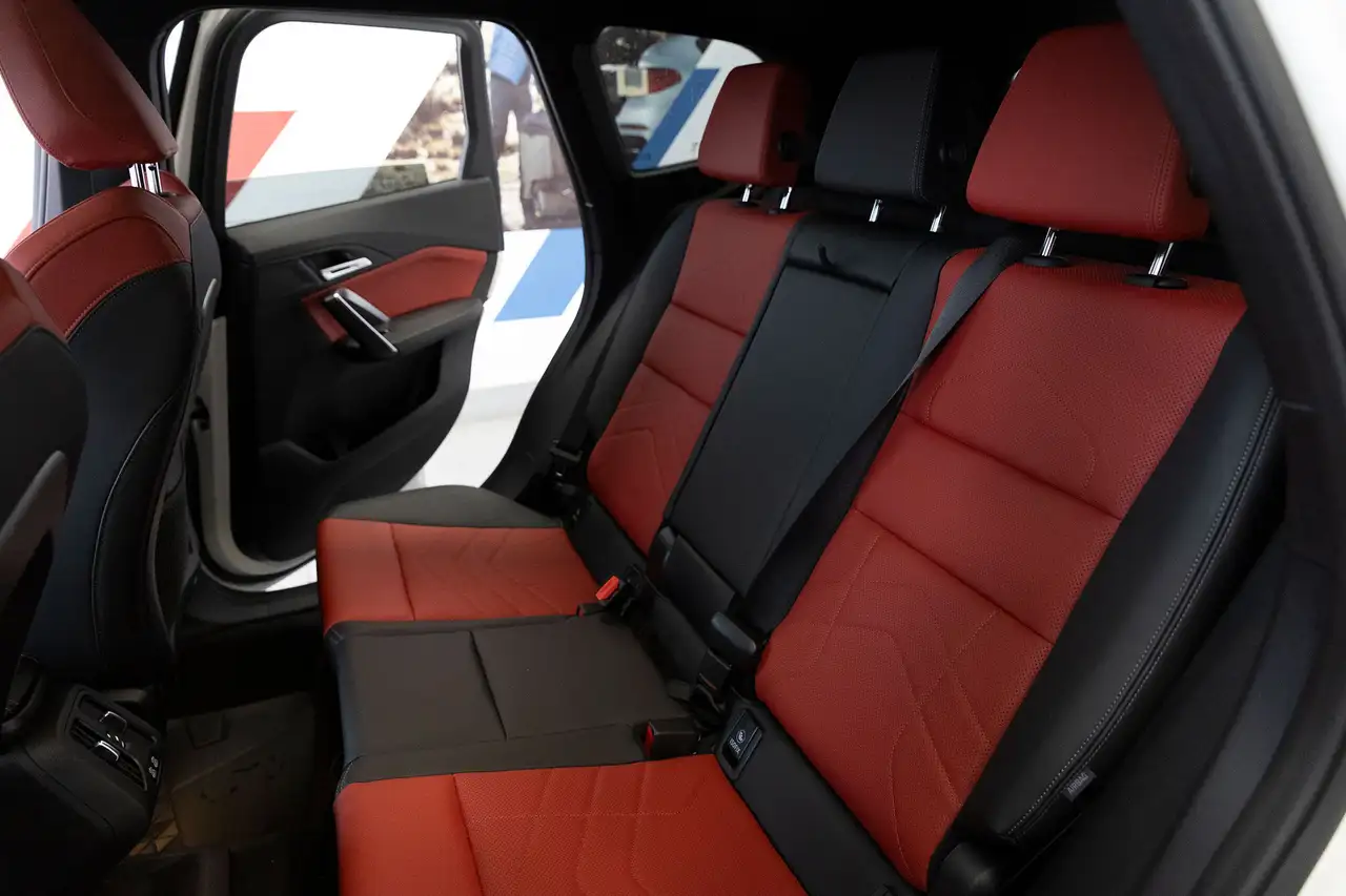 BMW X1 снимка BMW X1