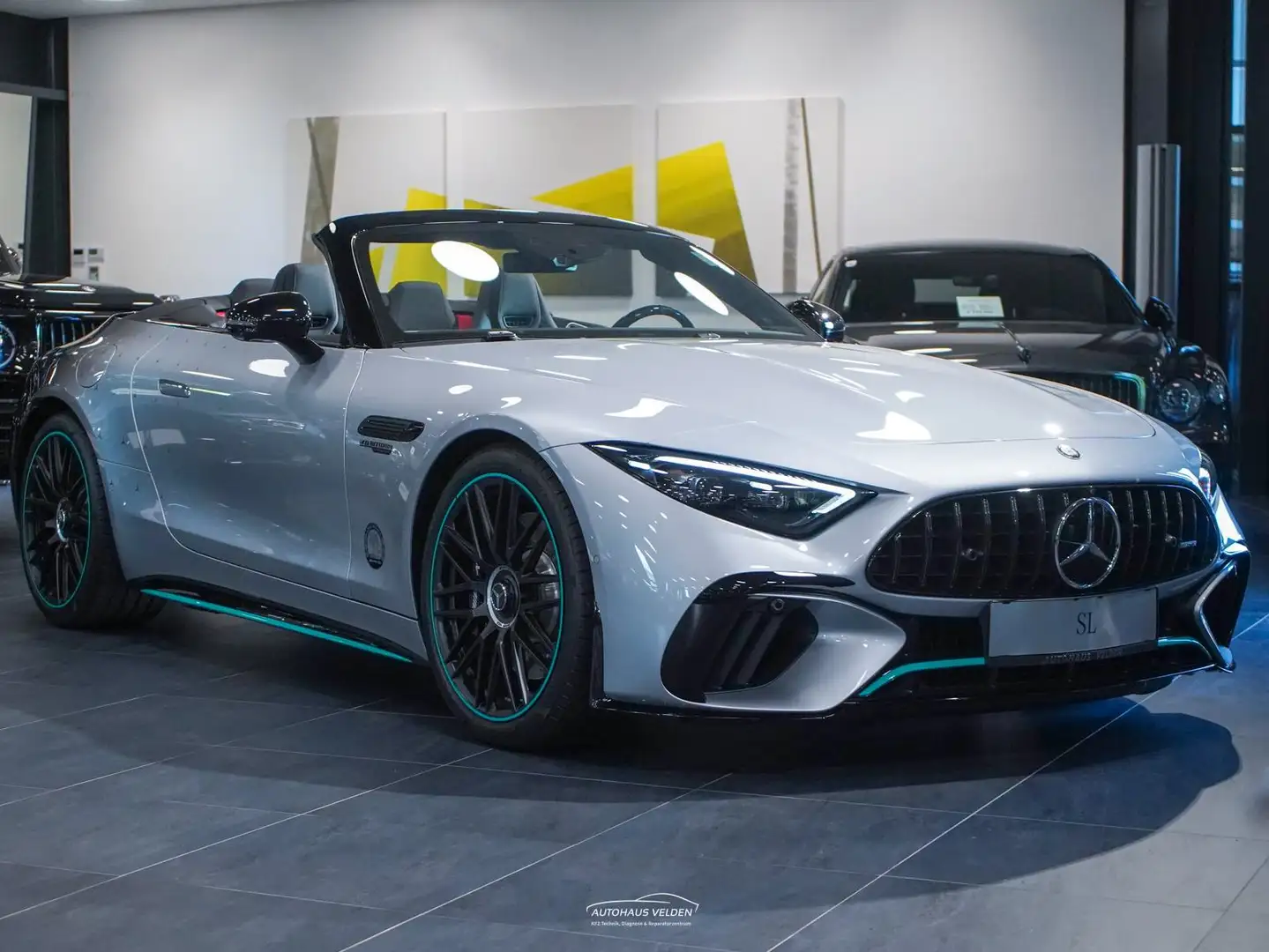 Mercedes-Benz SL 63 AMG AMG 63 Collectors Edition 1 von 100 F1 Lackierung Grau - 1