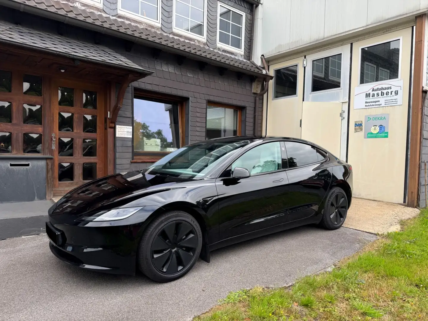 Tesla Model 3 Highland LR AWD Oreo White Inside Schwarz - 1