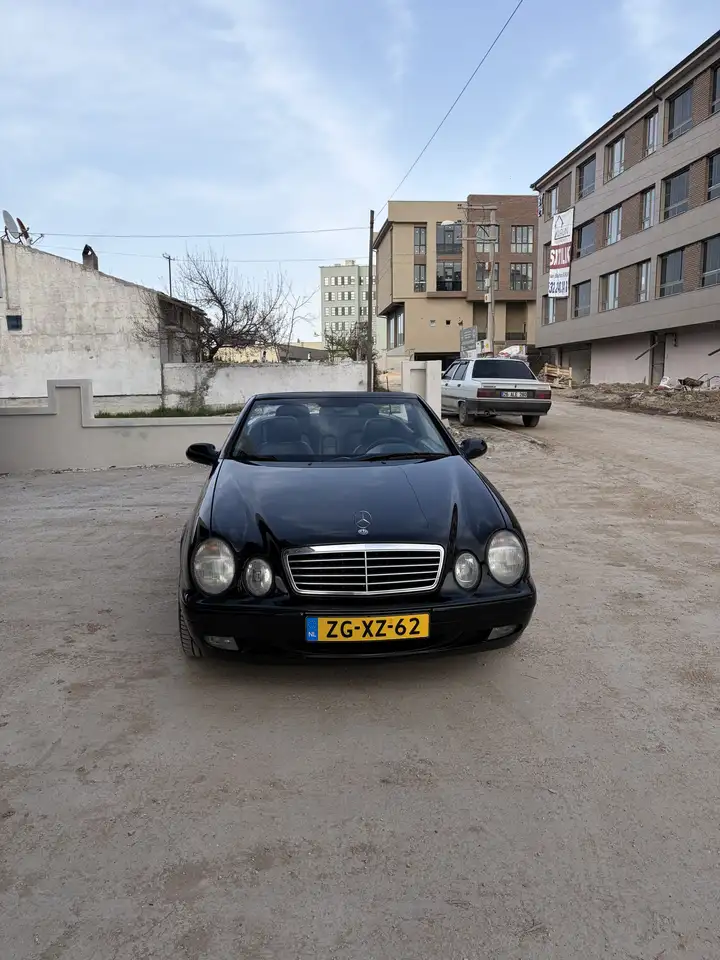 Mercedes-Benz CLK 320 Elegance, foto 5