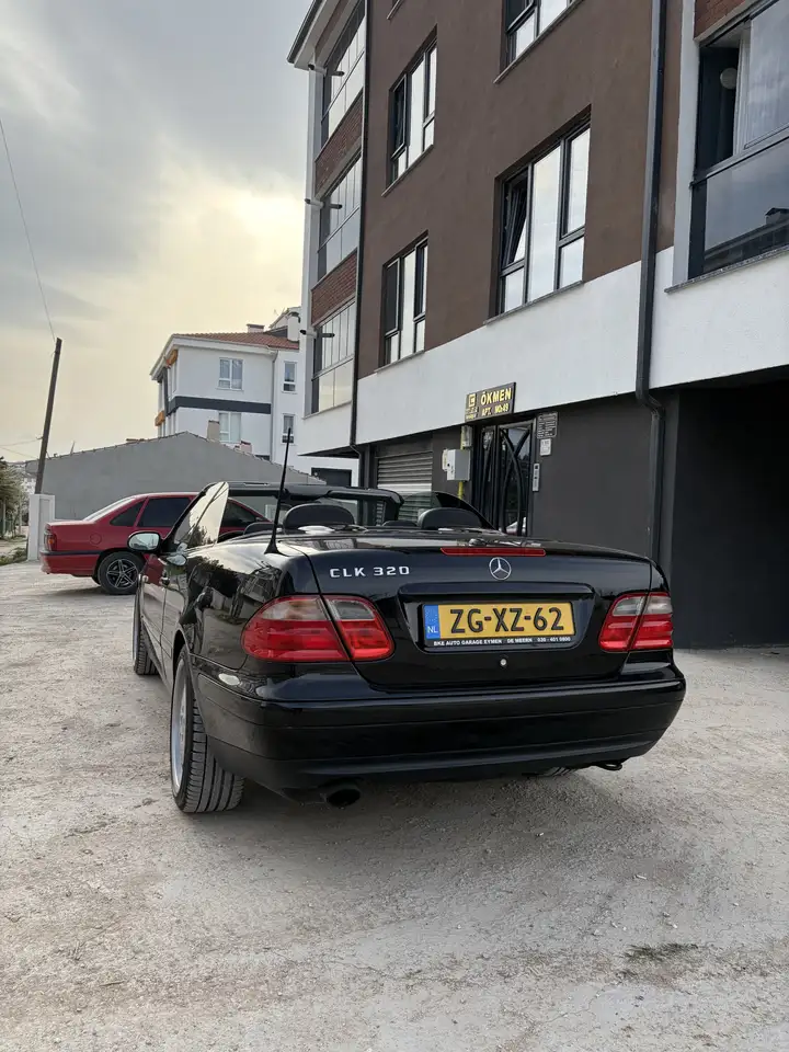 Mercedes-Benz CLK 320 Elegance, foto 3