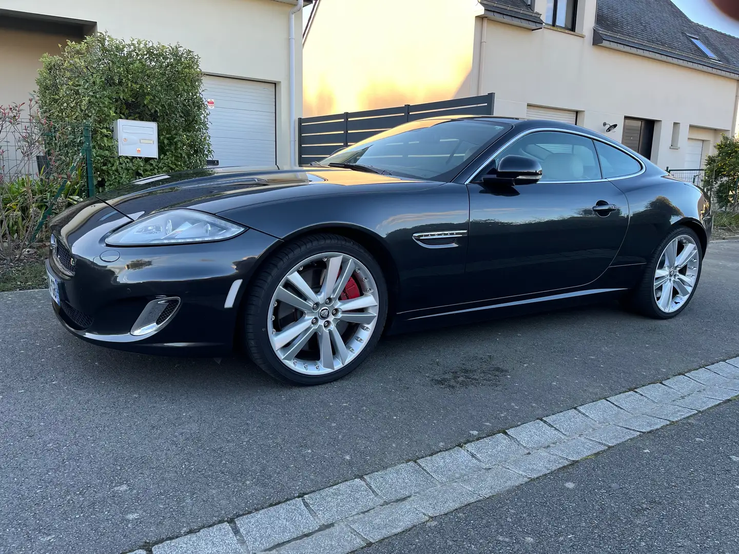 Jaguar XKR Coupé 5.0i V8 S/C Gris - 1
