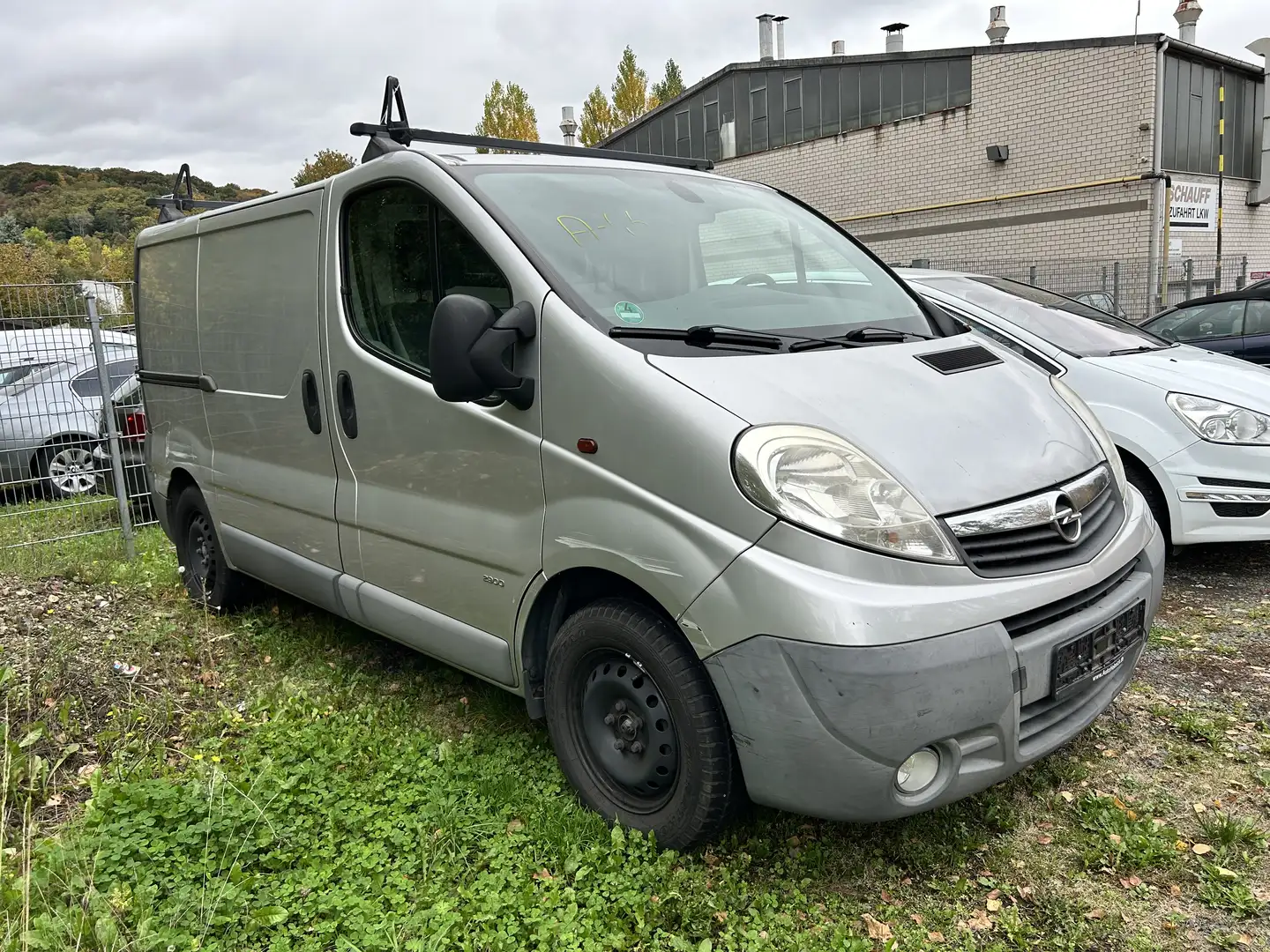 Opel Vivaro Kasten L1H1 Automatik 2,9t Gris - 2