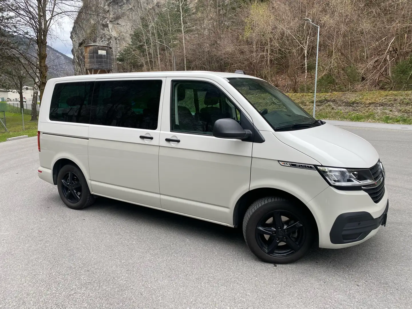 Volkswagen T6 Multivan Trendline 4Motion DSG Weiß - 2