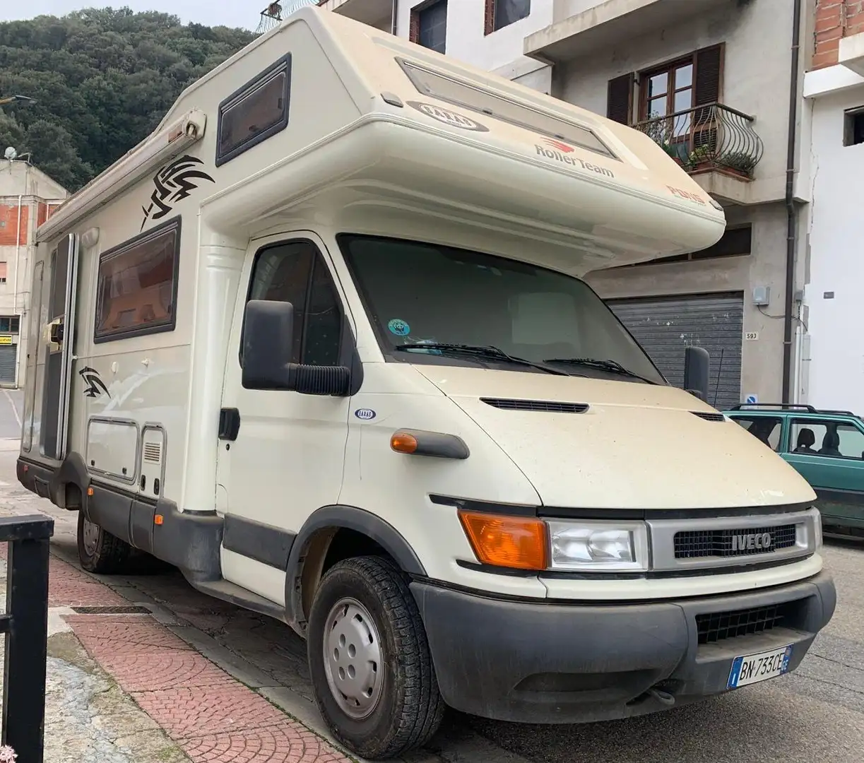 Iveco Daily CAMPER  35C13 mansardato Bianco - 1
