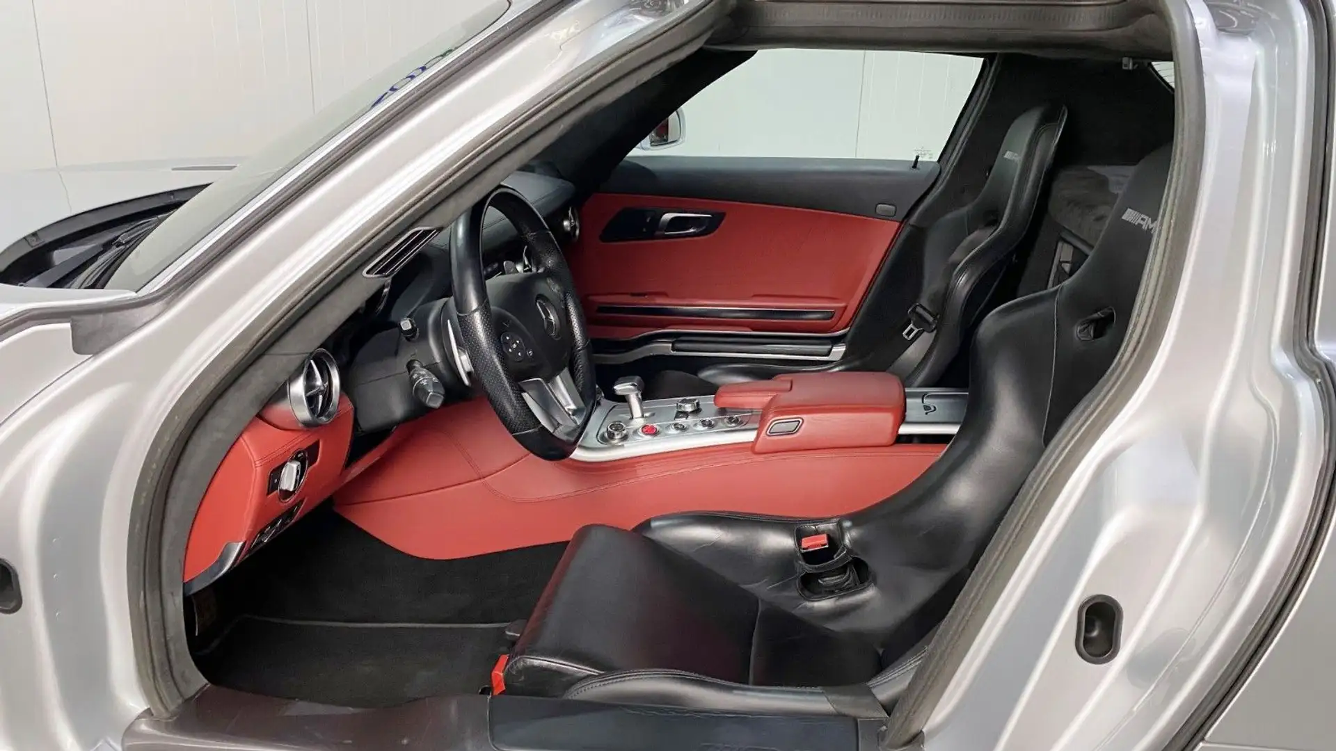 Mercedes-Benz SLS SLS AMG Coupé - Deutsch - Service Neu Silber - 2