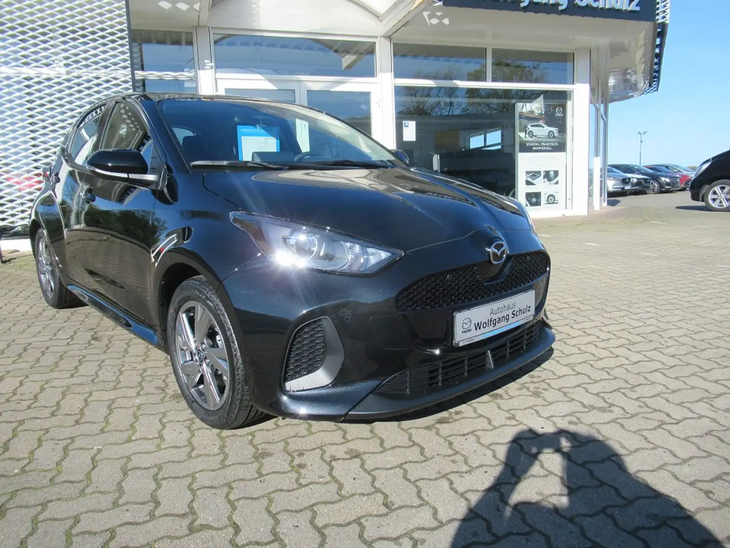 Mazda 2 Hybrid 1.5L Hybrid VVT-i 116 PS e-CVT FWD EXCLUSIV Noir - 1