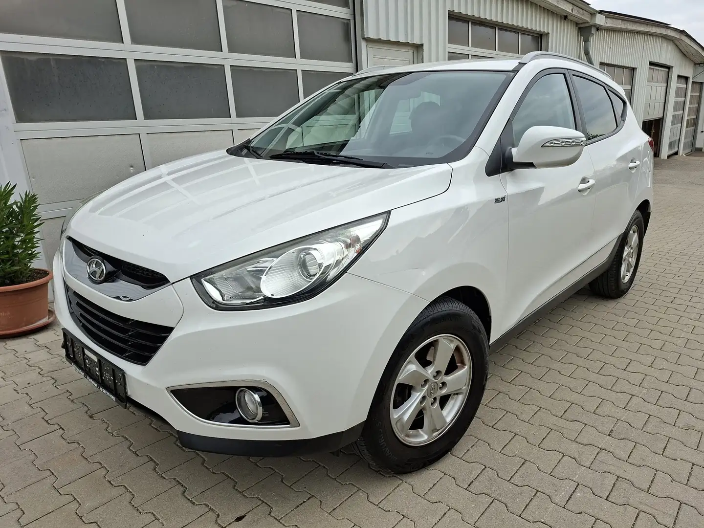 Hyundai iX35 5 Star Edition 2WD Blanc - 2